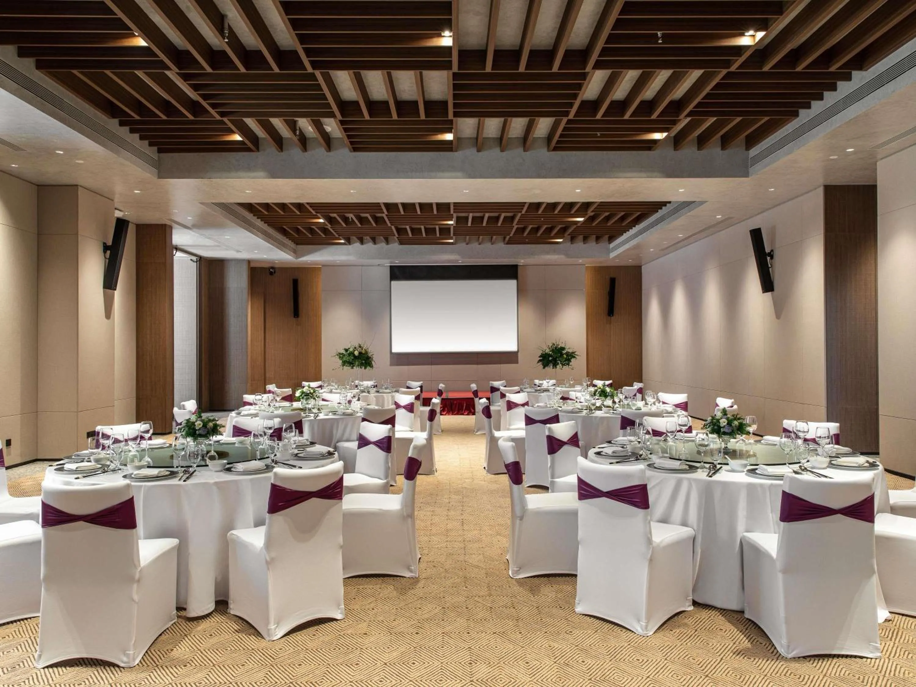 Meeting/conference room in DongFengYun Hotel Mi'Le - MGallery Collection