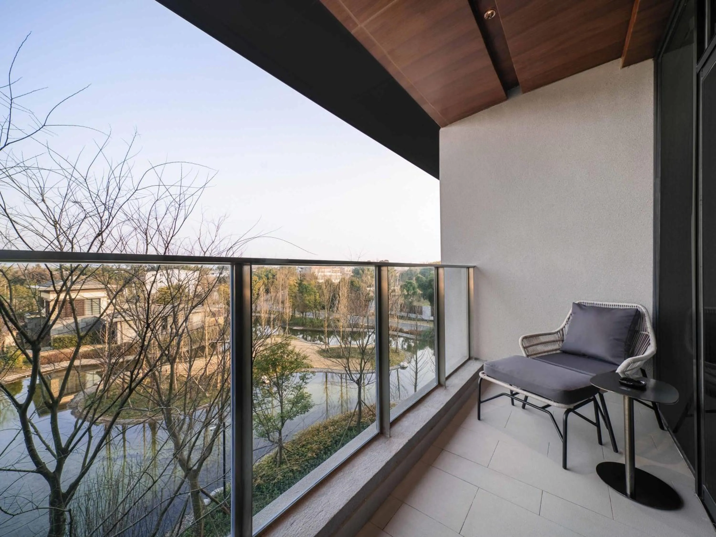 Bedroom in Ocean Spring Resort Chengdu - MGallery Collection