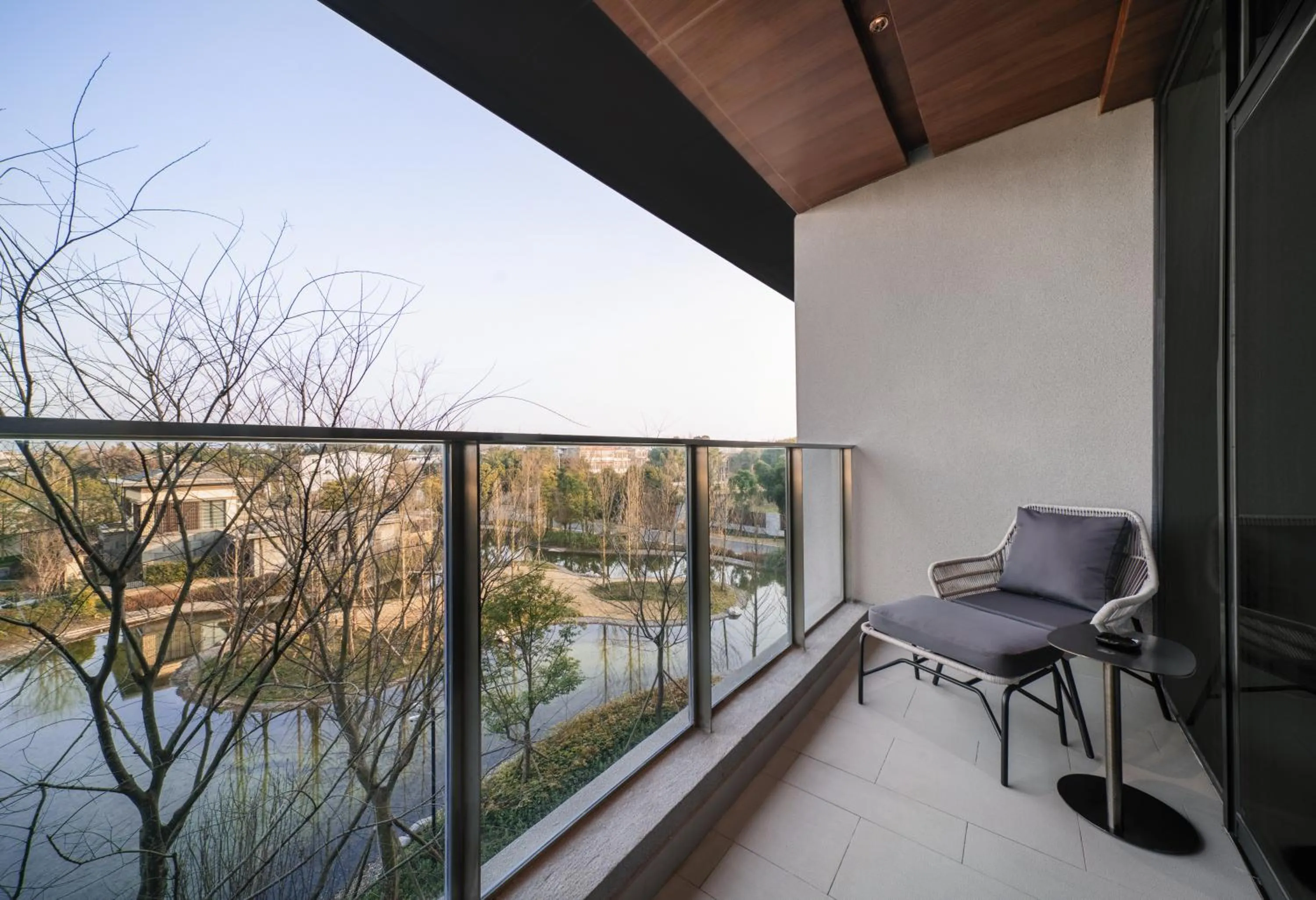 Balcony/Terrace in Ocean Spring Resort Chengdu - MGallery Collection