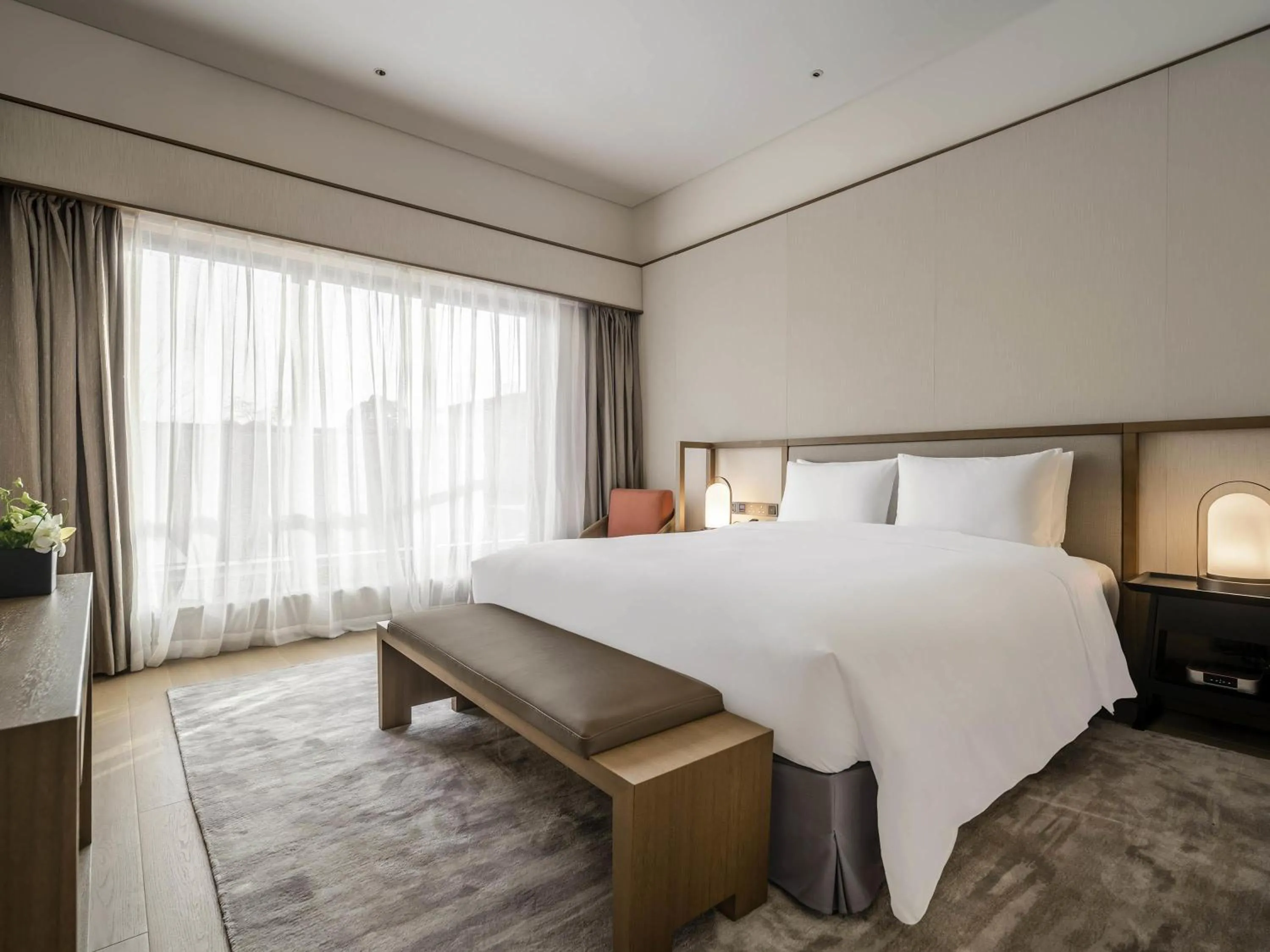 Bedroom, Bed in Ocean Spring Resort Chengdu - MGallery Collection