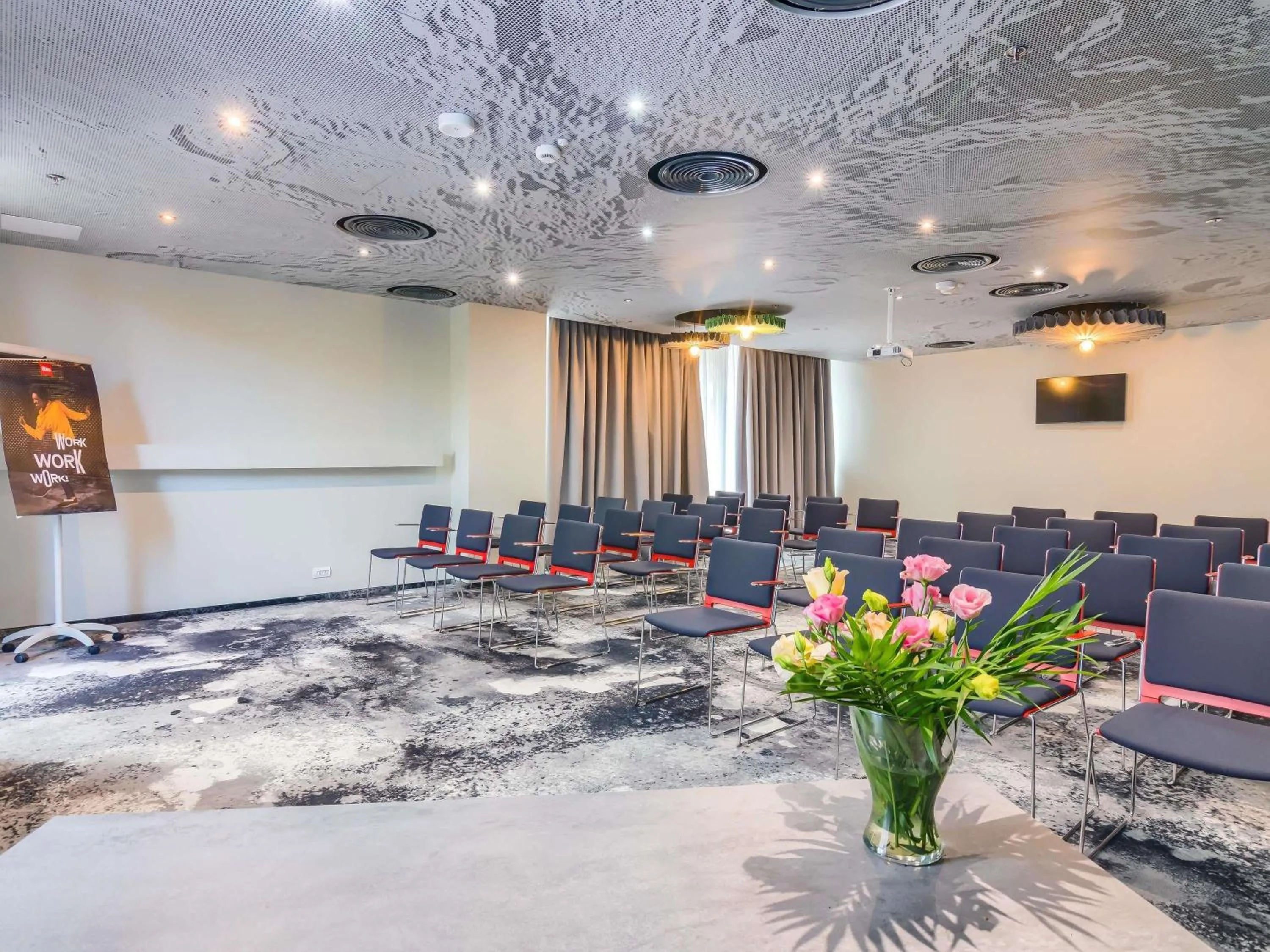 Meeting/conference room in ibis Bucharest Politehnica
