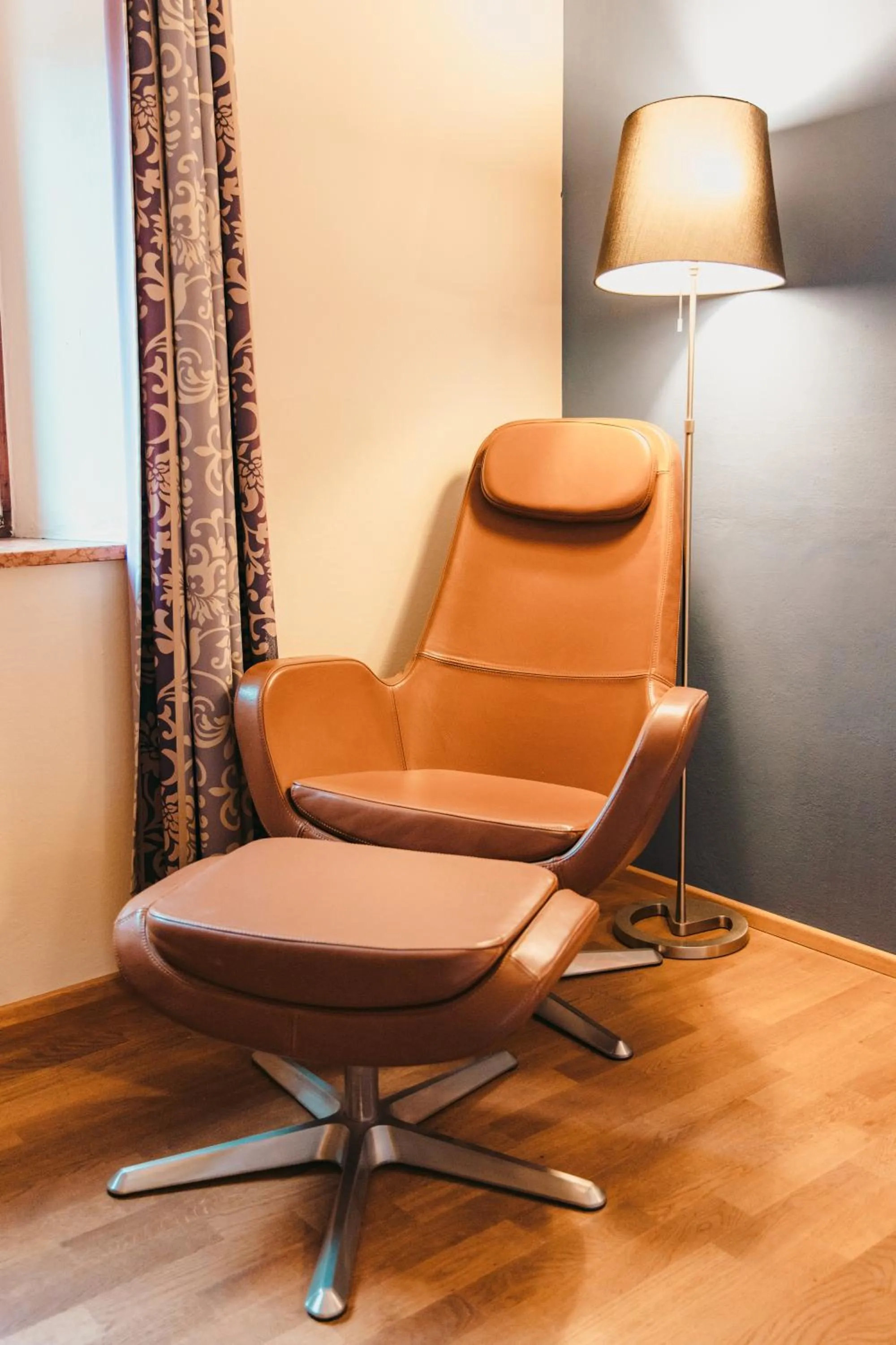Seating area in Hotel Kaiserhof