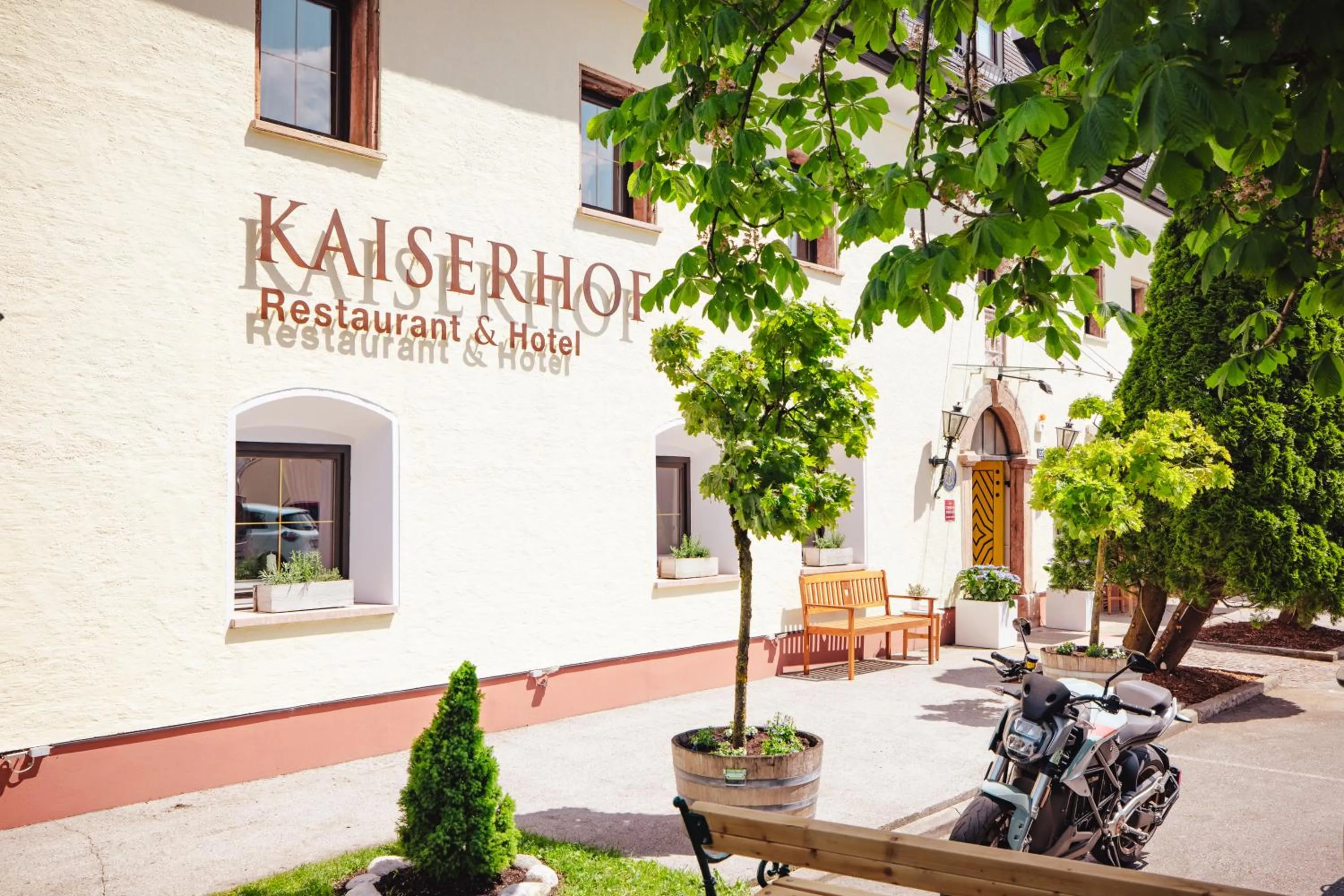 Property building in Hotel Kaiserhof