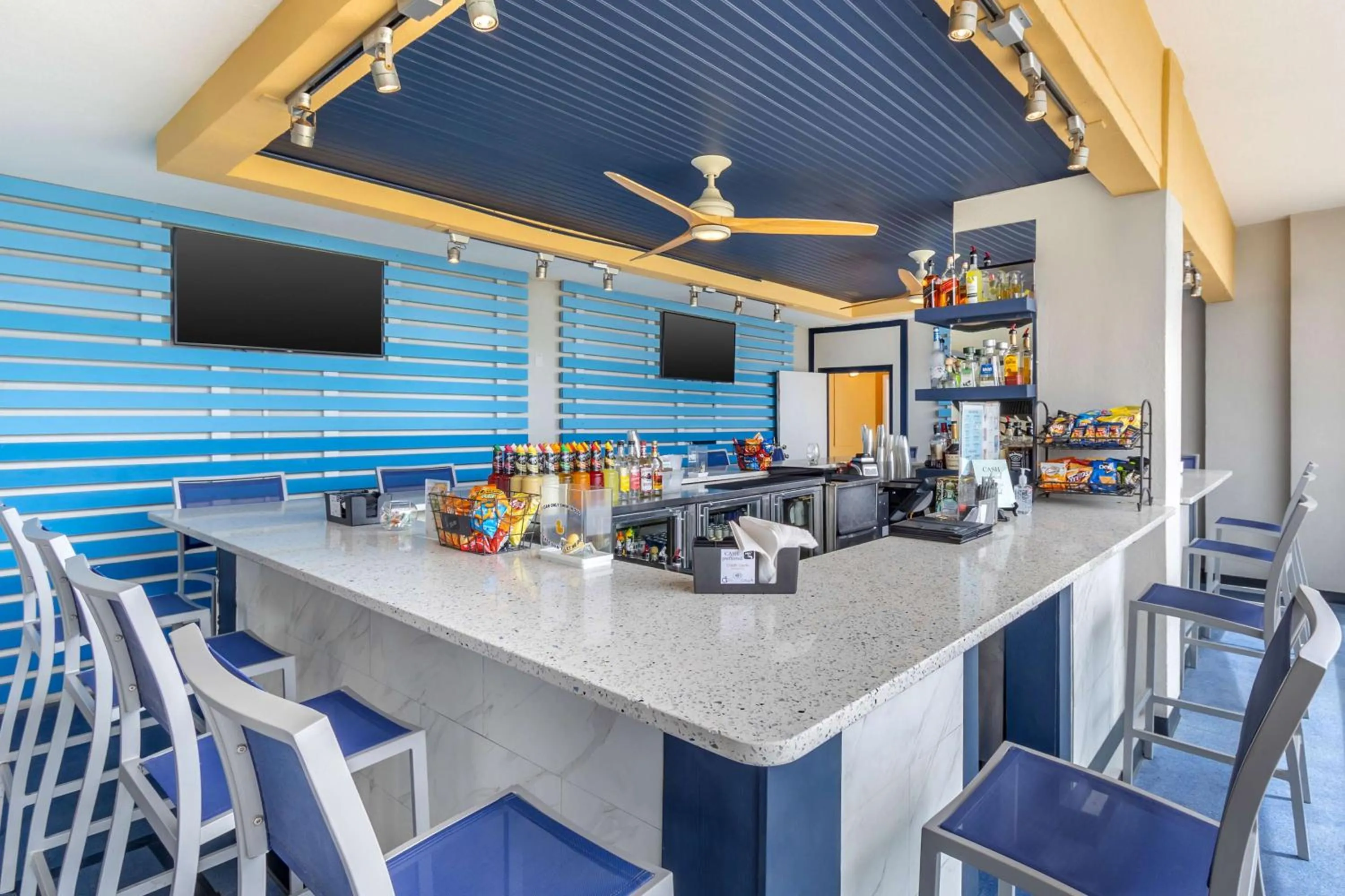 Lounge or bar in Hilton Grand Vacations Club Anderson Ocean Myrtle Beach