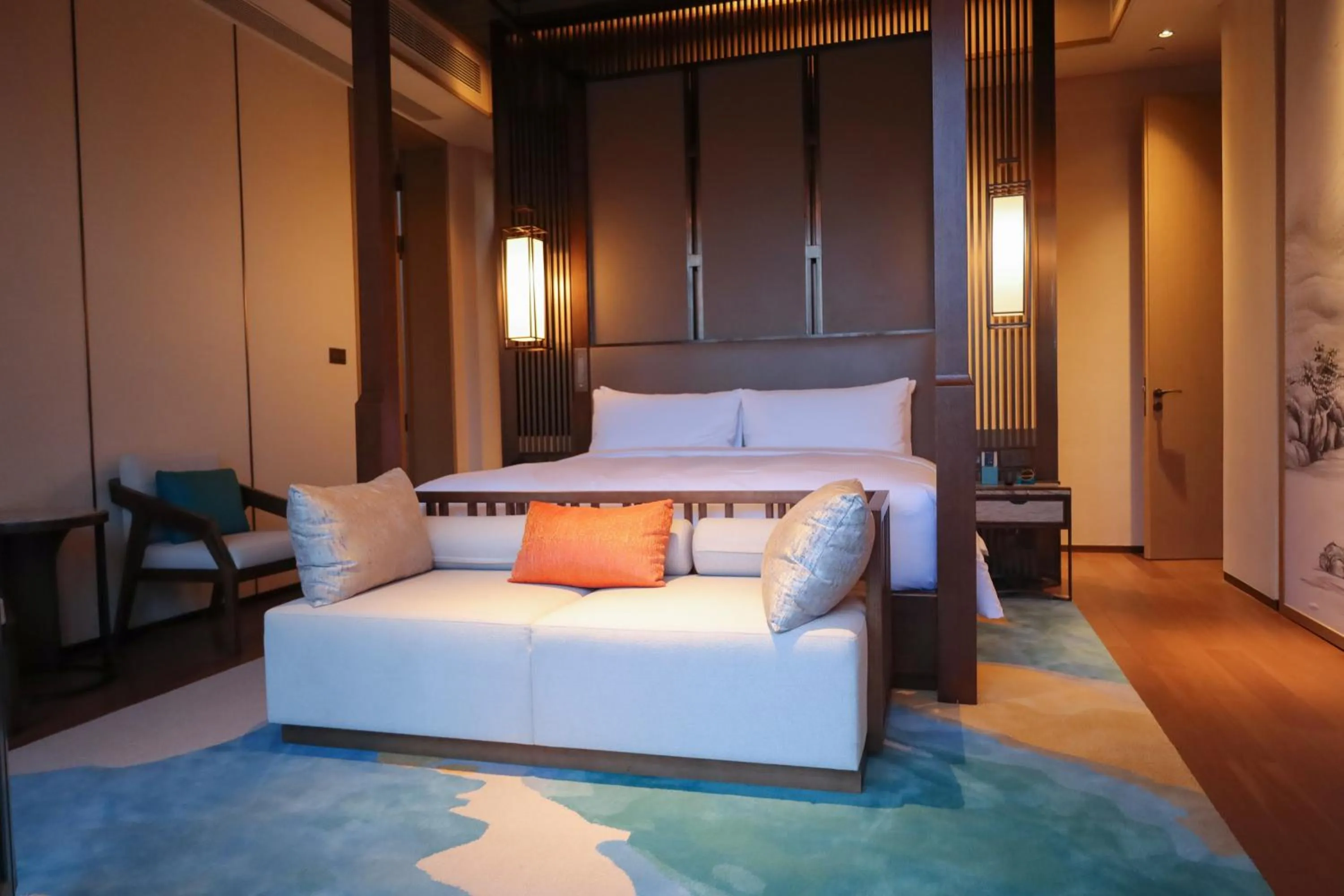 Bedroom, Bed in Hilton Shanghai Fengxian