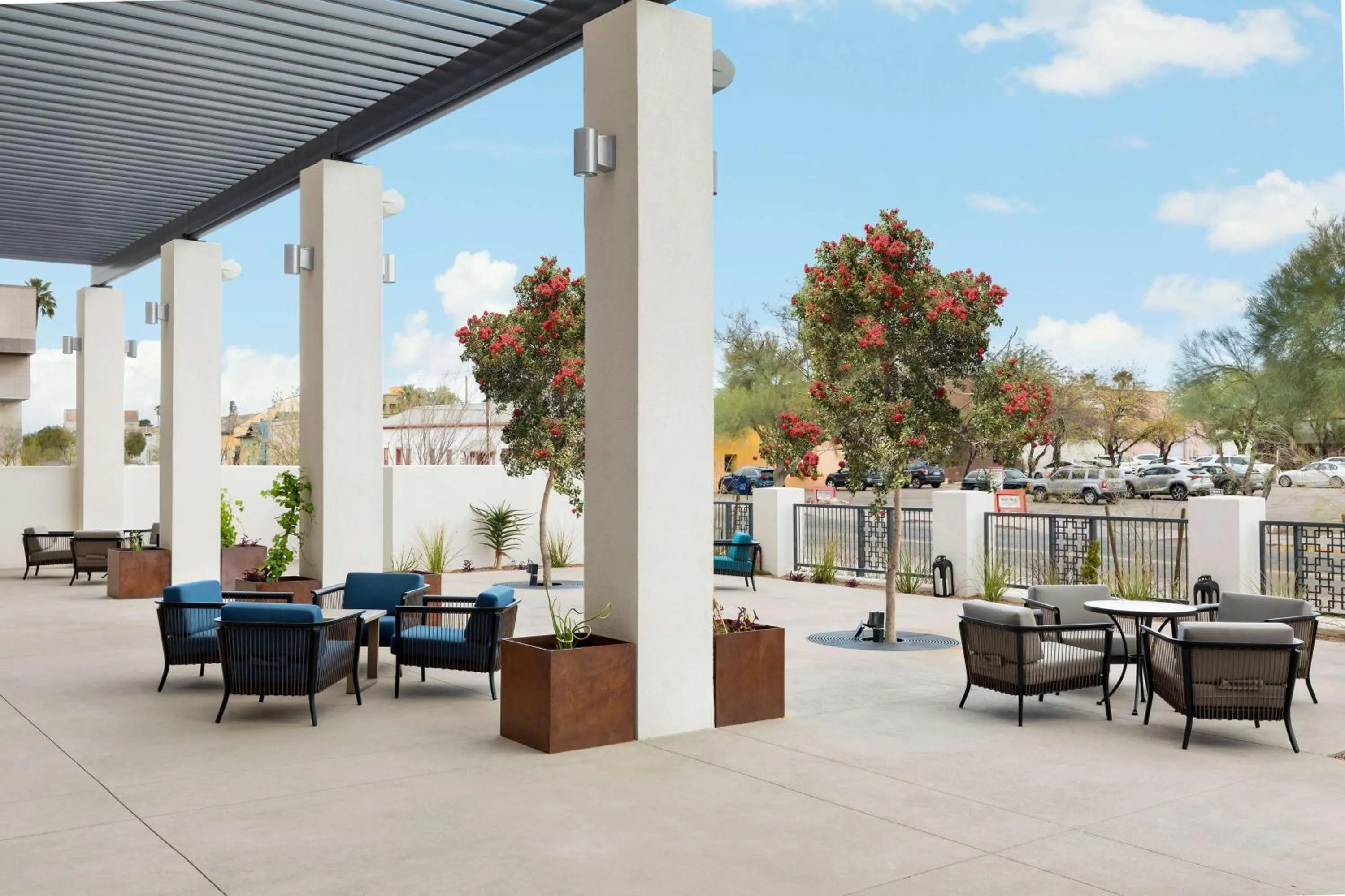 Patio in Doubletree By Hilton Tucson Downtown Convention Center