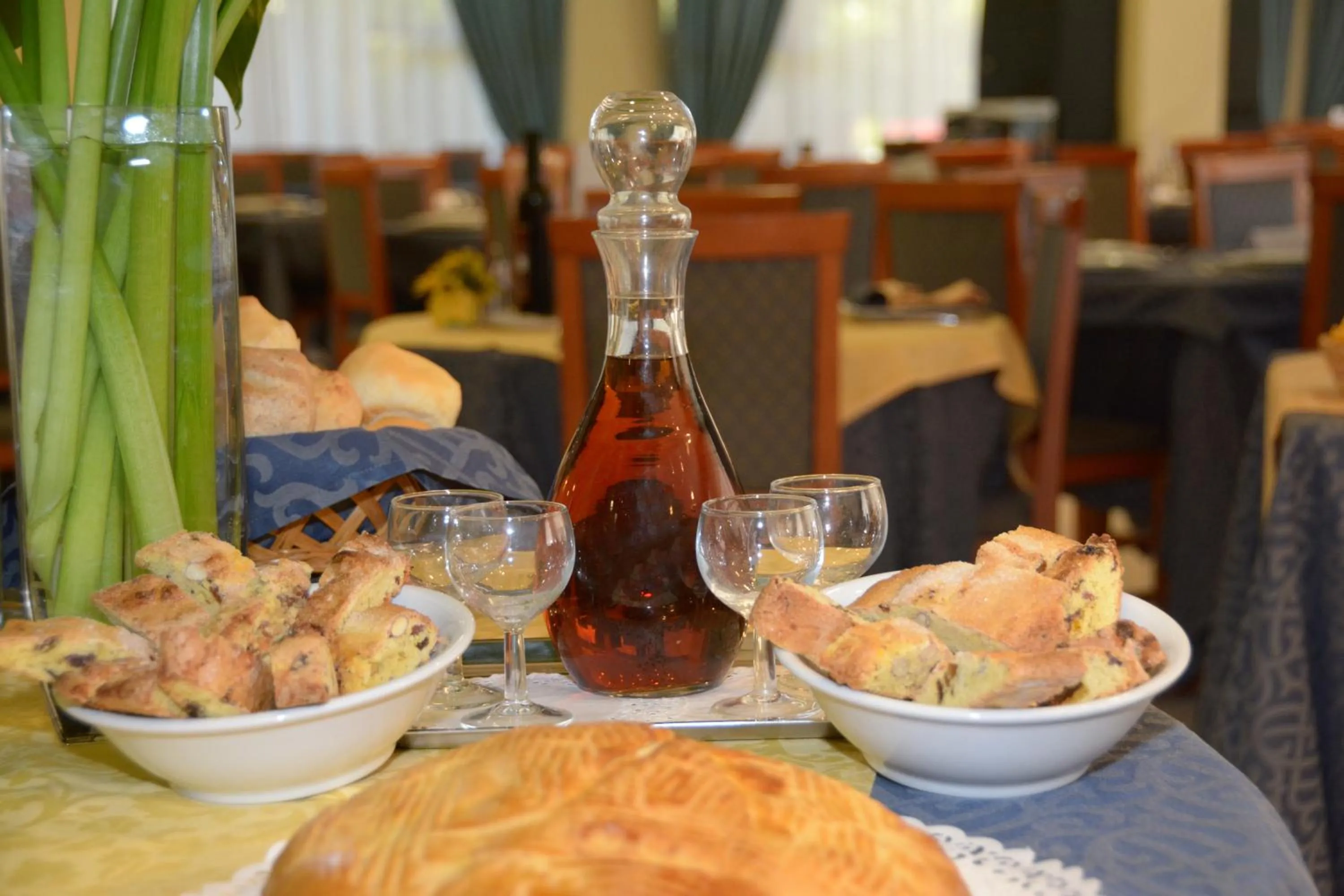 Food in Hotel President