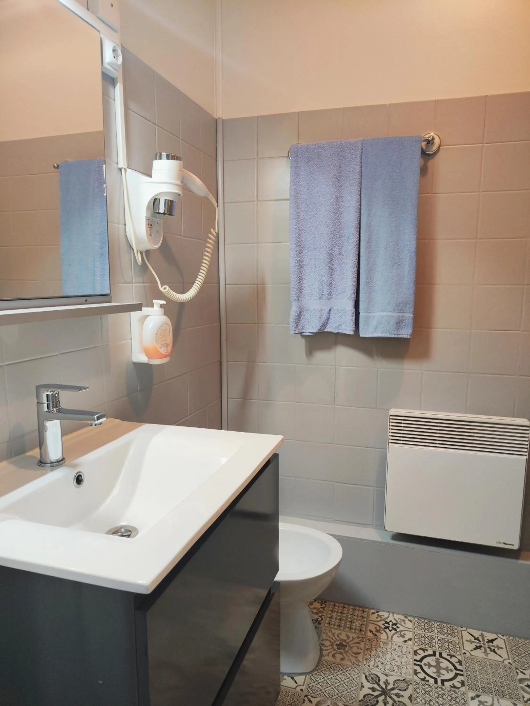 Hôtel-Restaurant le Commerce