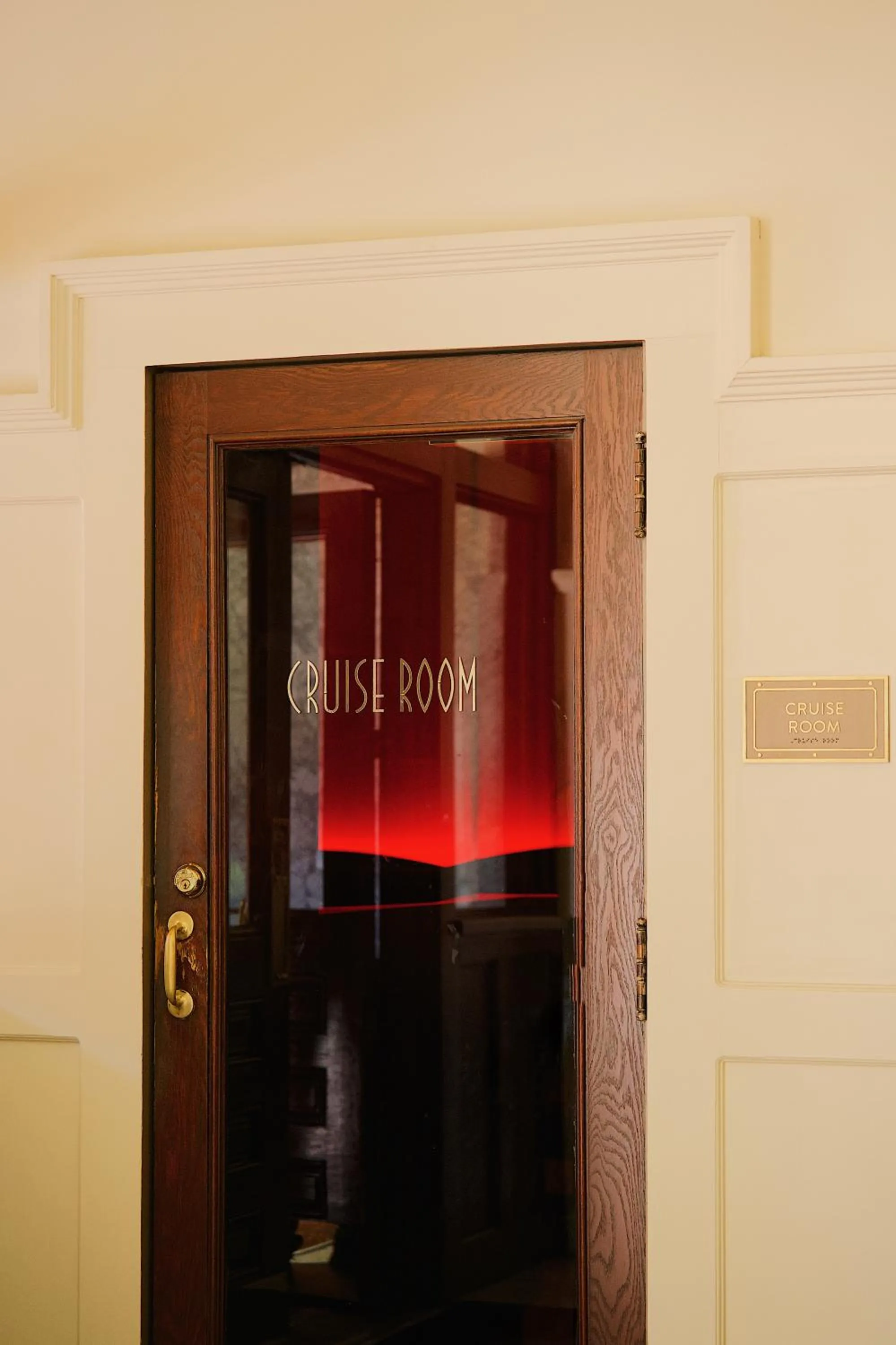 Lounge or bar in The Oxford Hotel