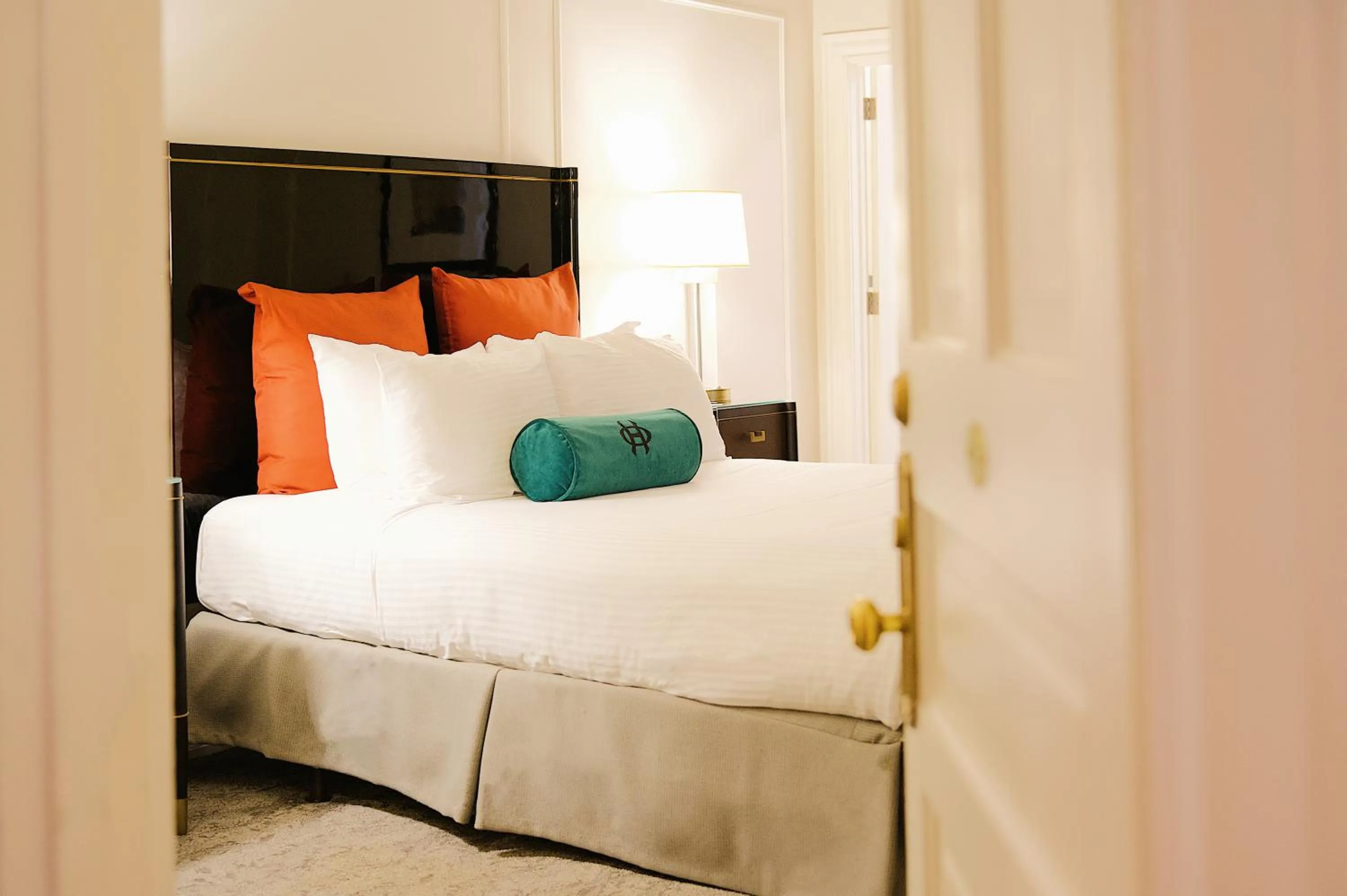 Bed in The Oxford Hotel