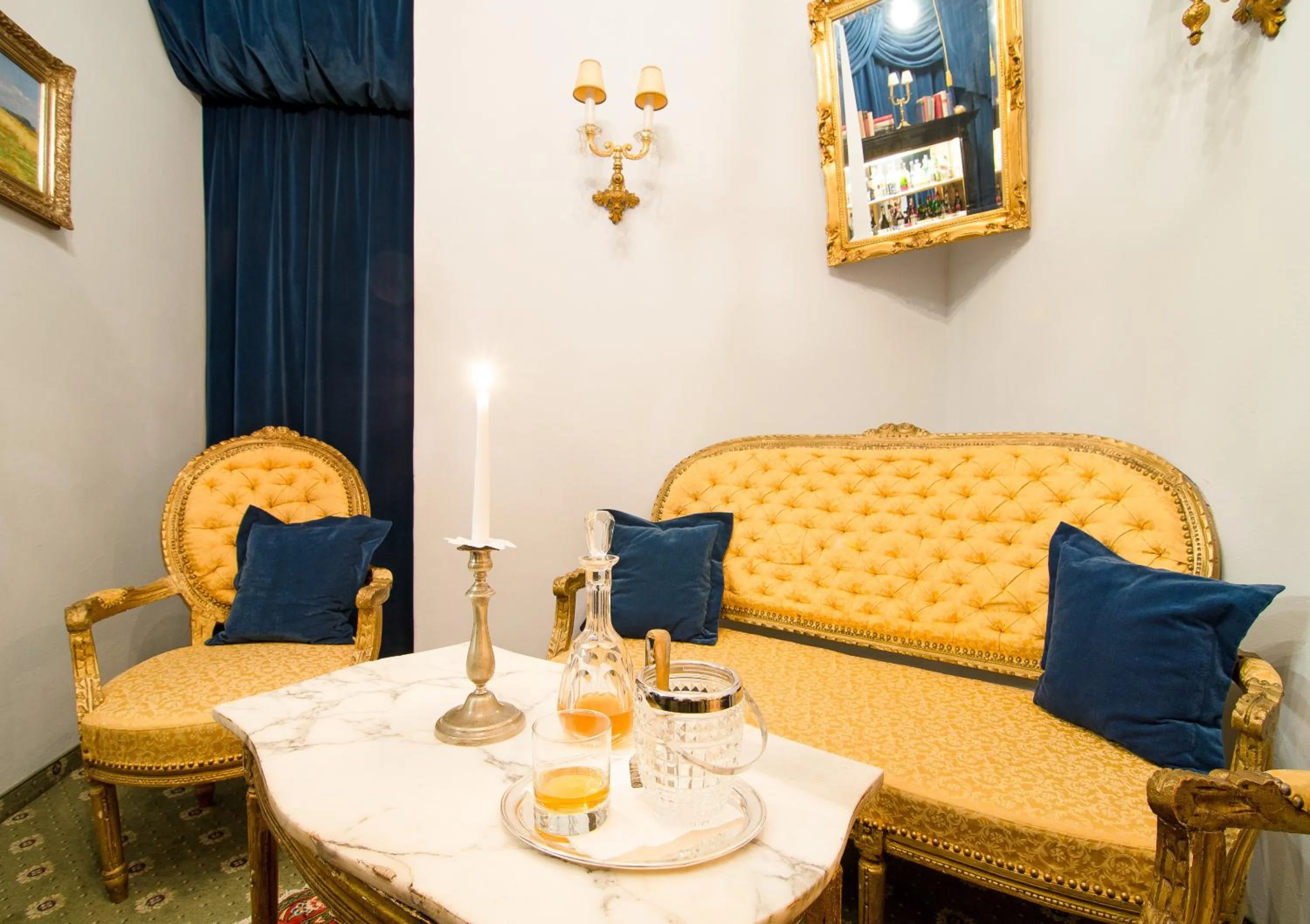 Lounge or bar in Villa Excelsior Hotel & Kurhaus