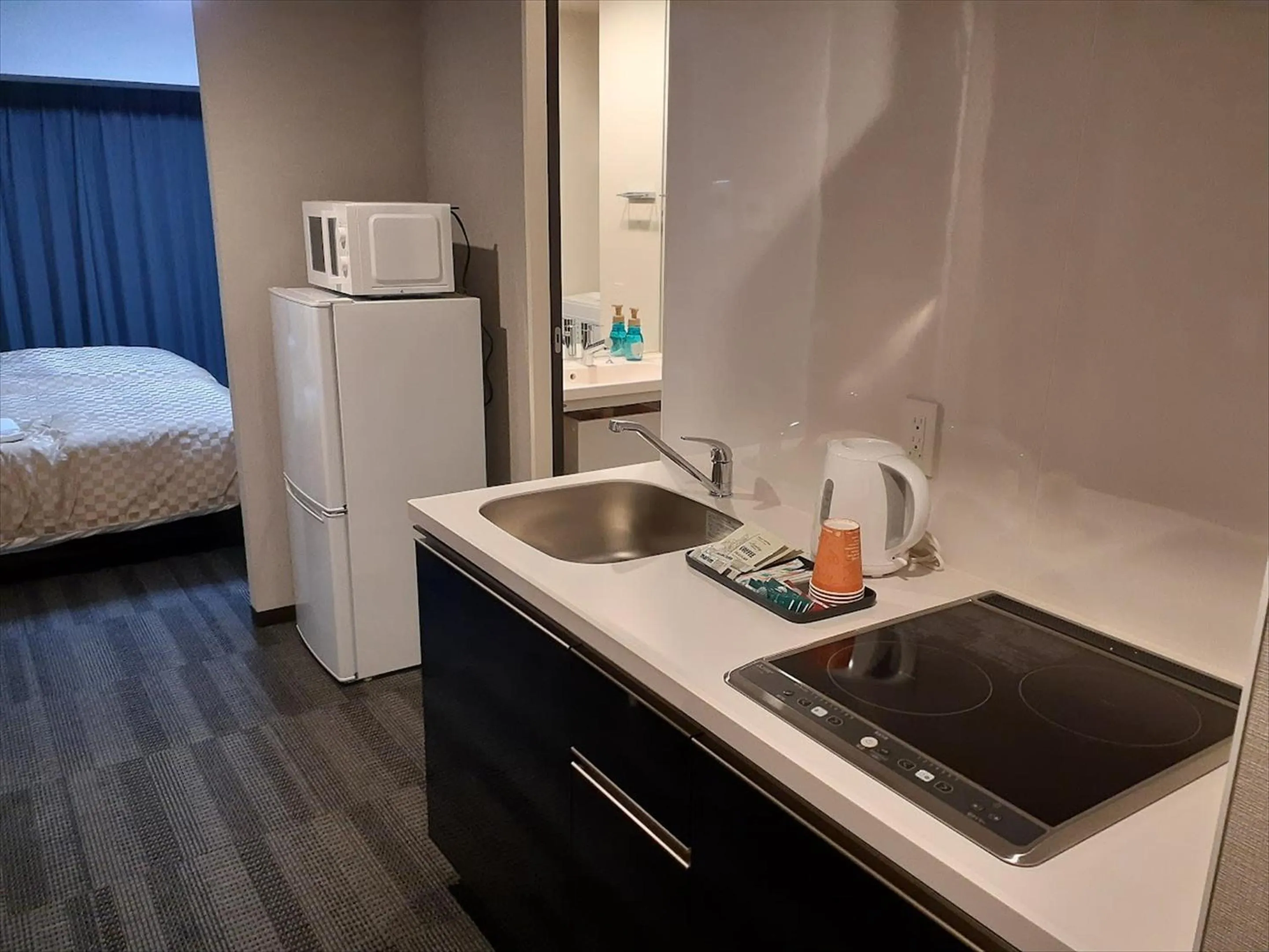 Photo of the whole room, Bed in MERBABU STAY OSAKA