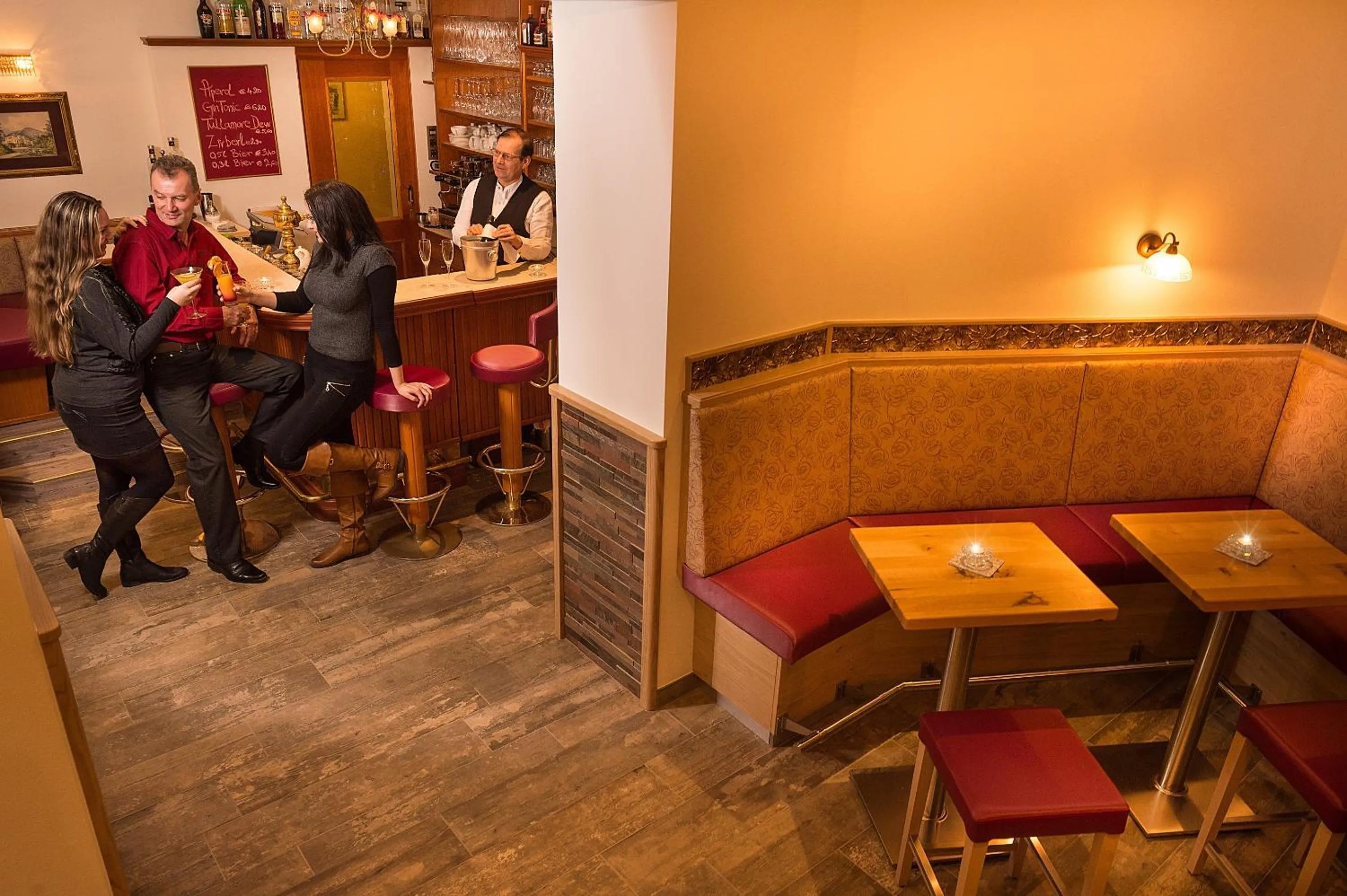 Lounge or bar in Hotel Alpenblick