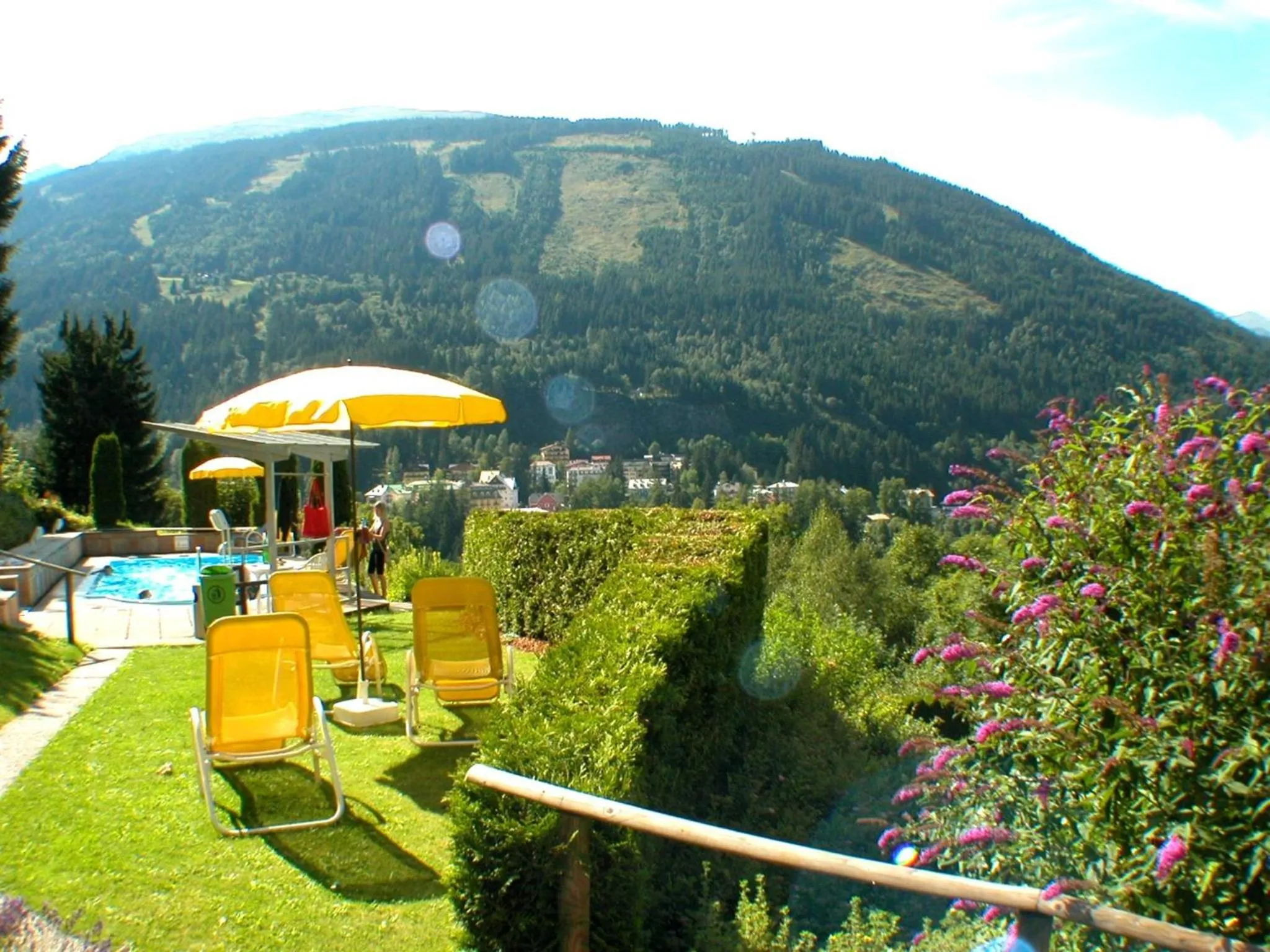 Garden in Hotel Alpenblick