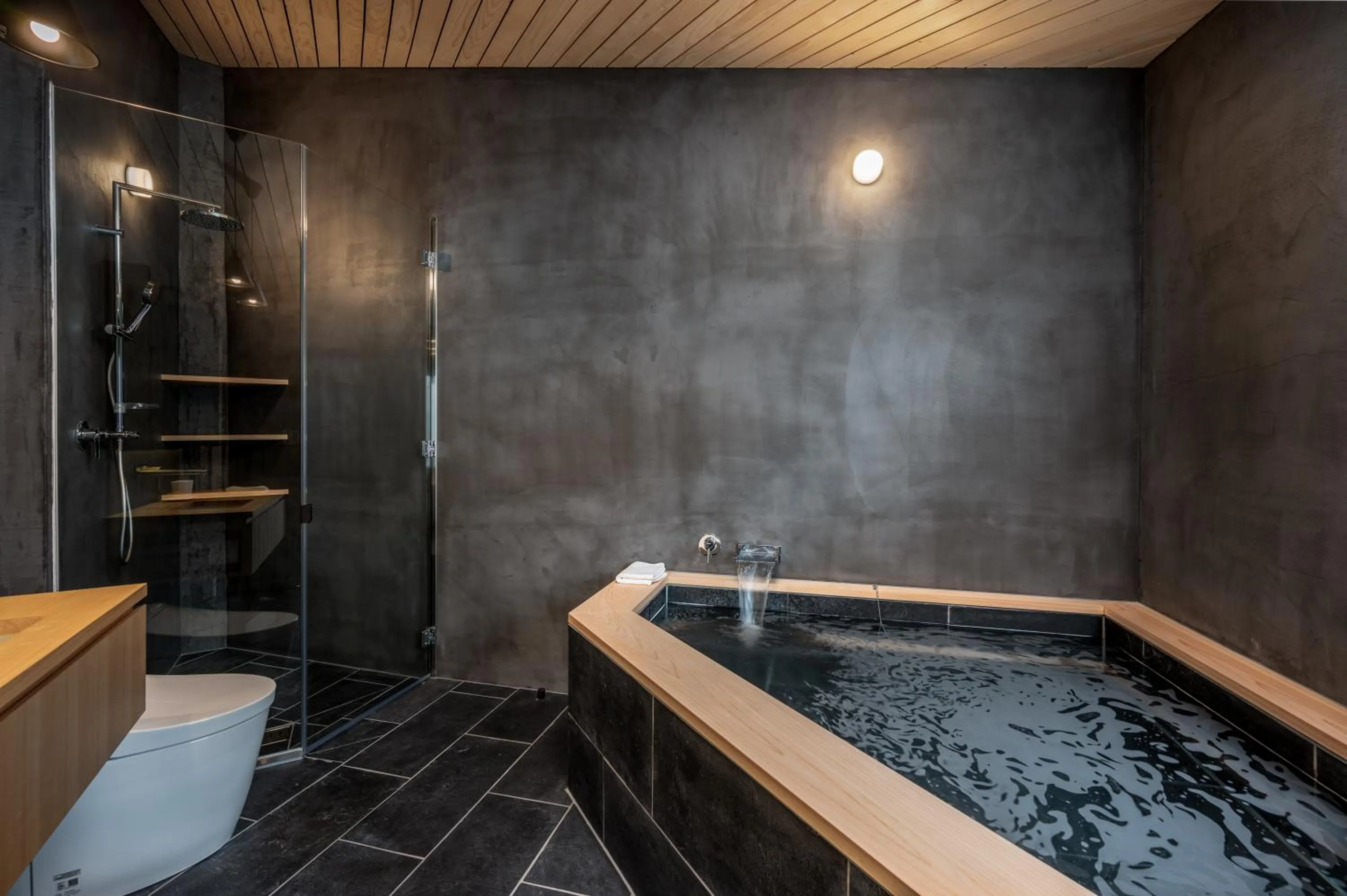 Bathroom in Foxwood B by H2 Life