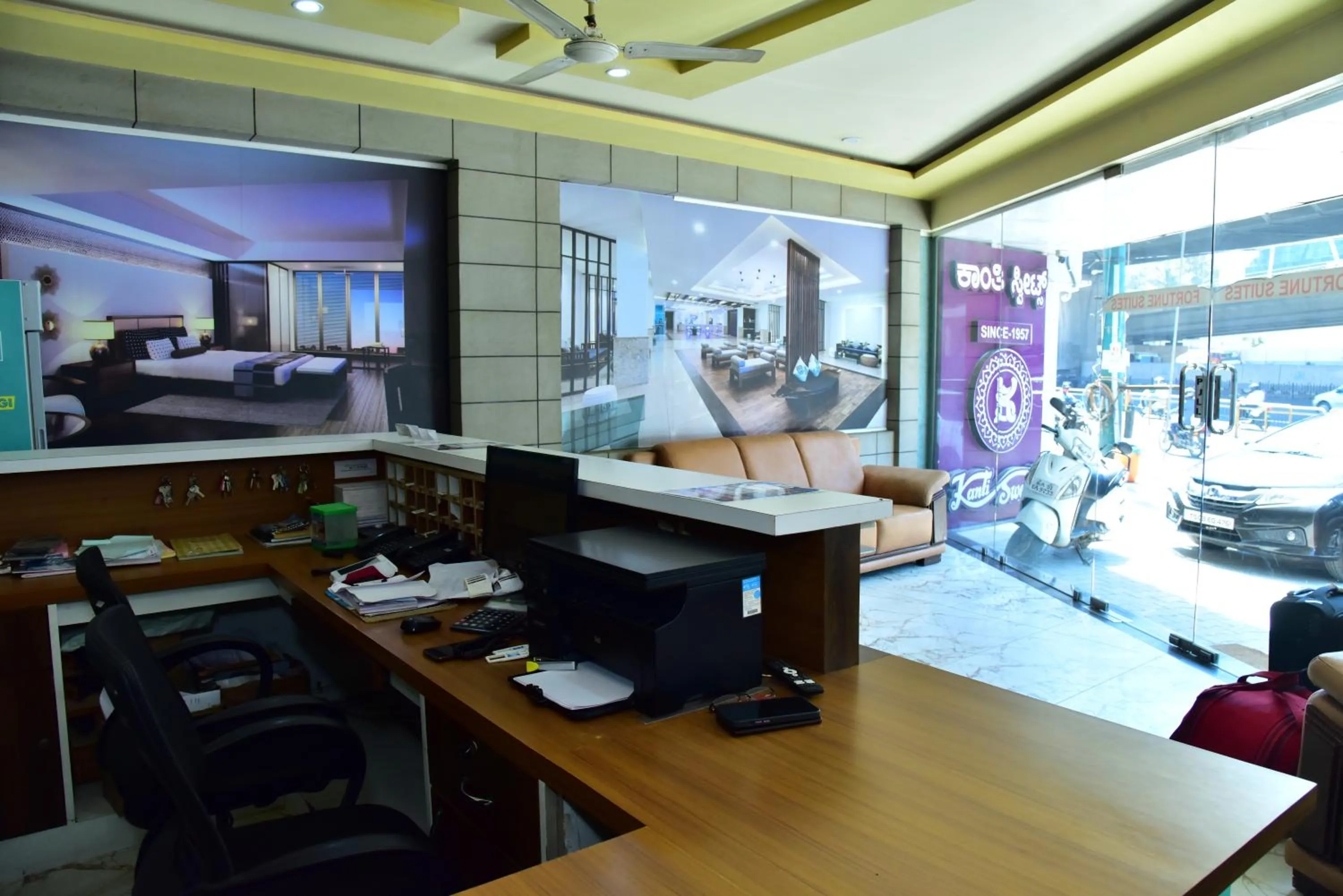 Facade/entrance in hotel fortune suites