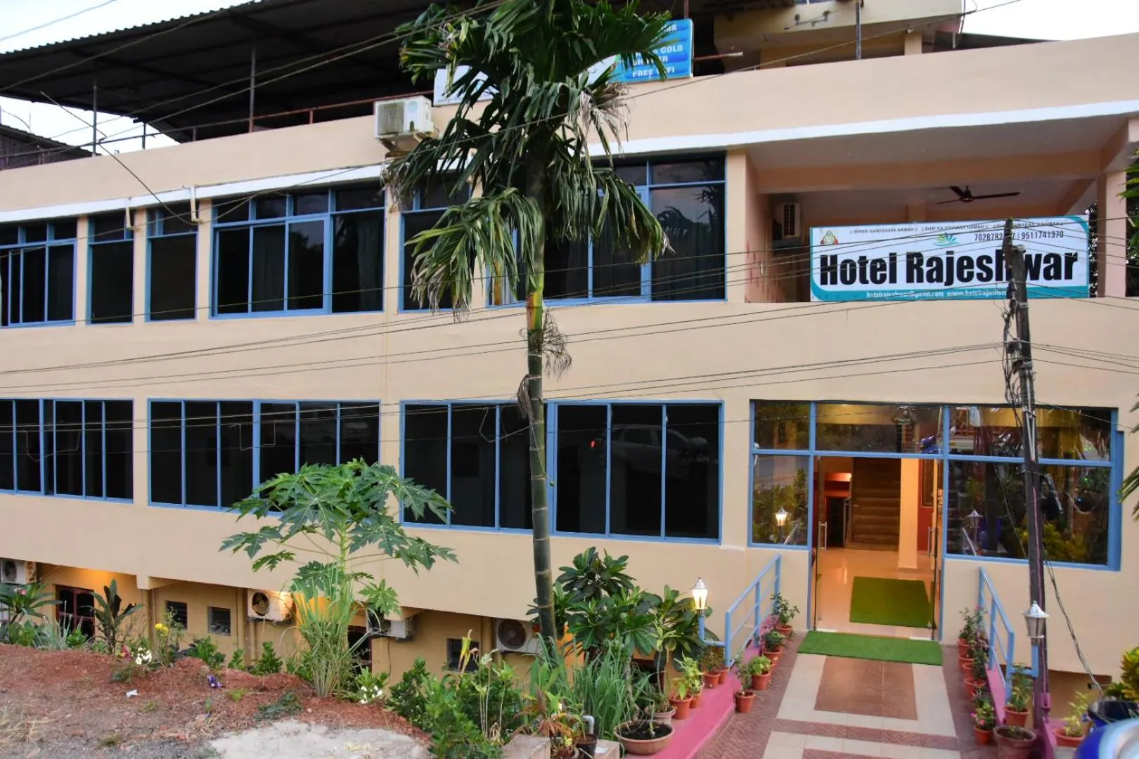 Property building in Hotel Rajeshwar