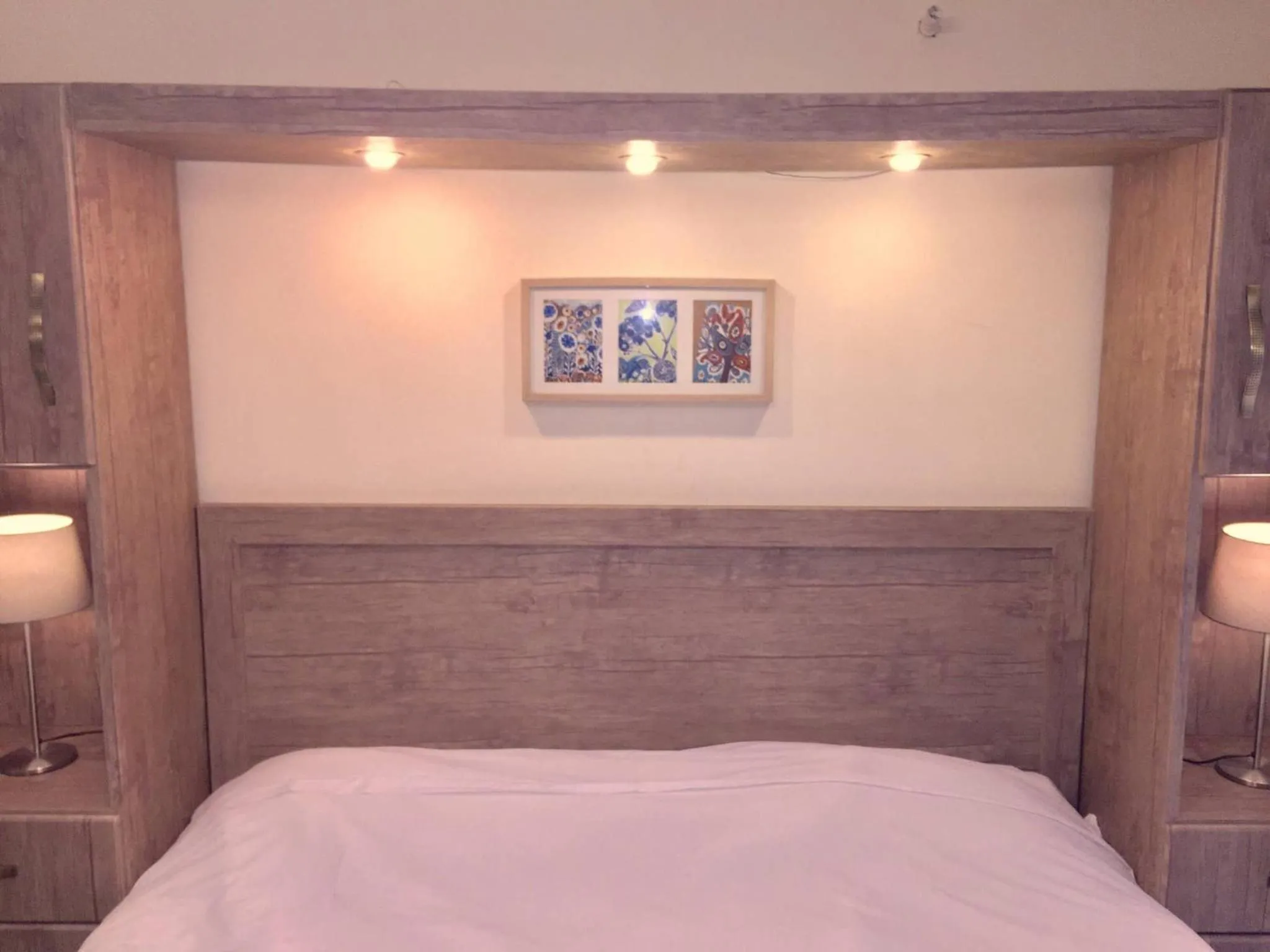 Bed in The Royal Luxury King Terrace 1