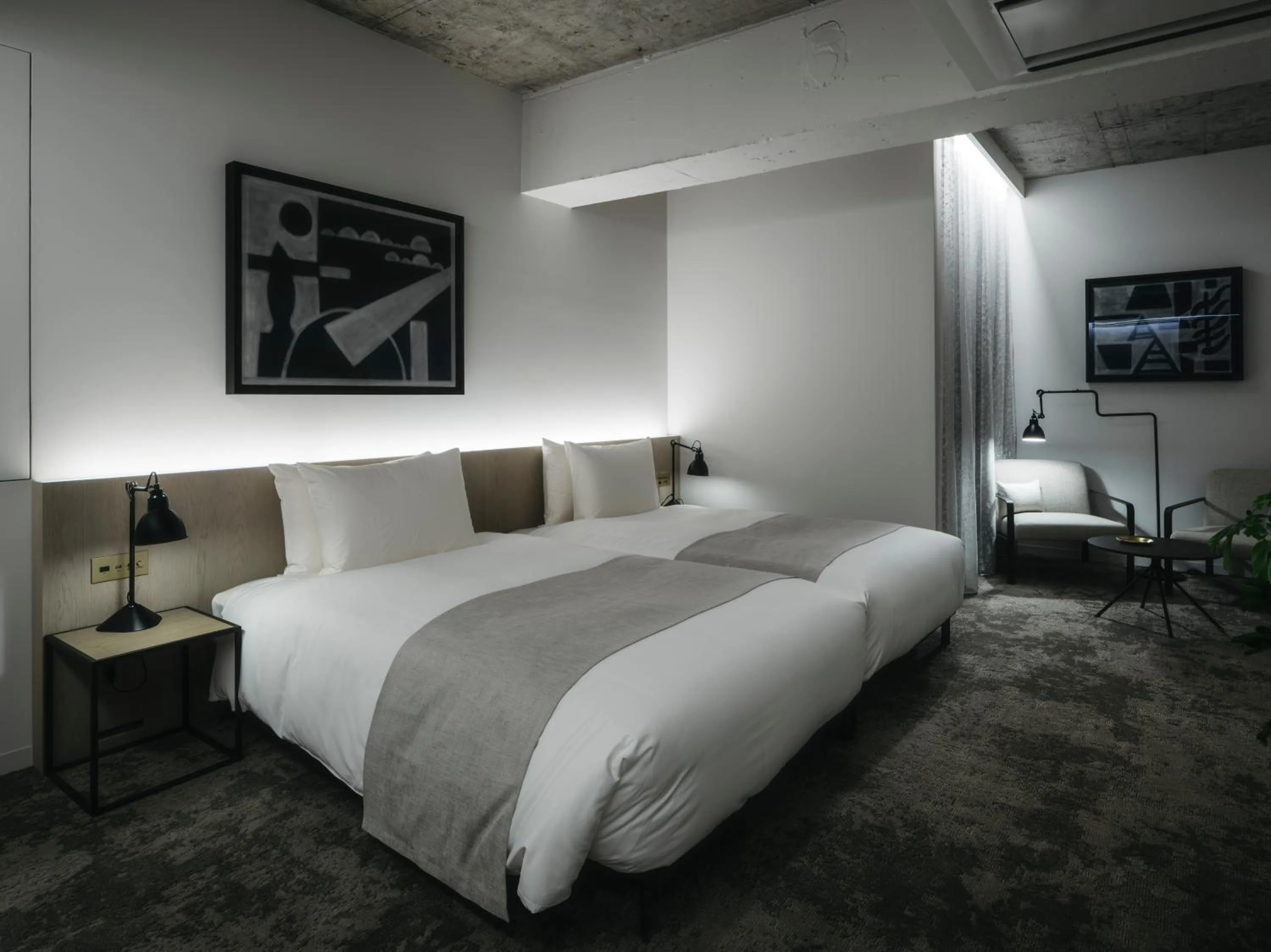 Photo of the whole room, Bed in SHIROIYA HOTEL