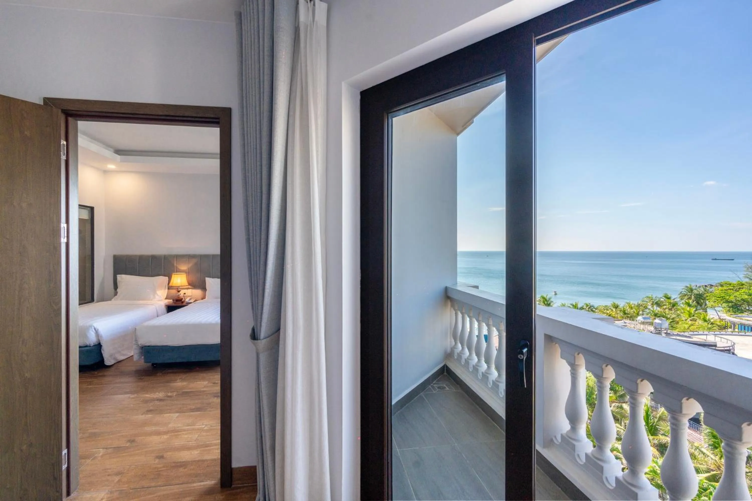 Bed in Maris Beach Hotel Phu Quoc