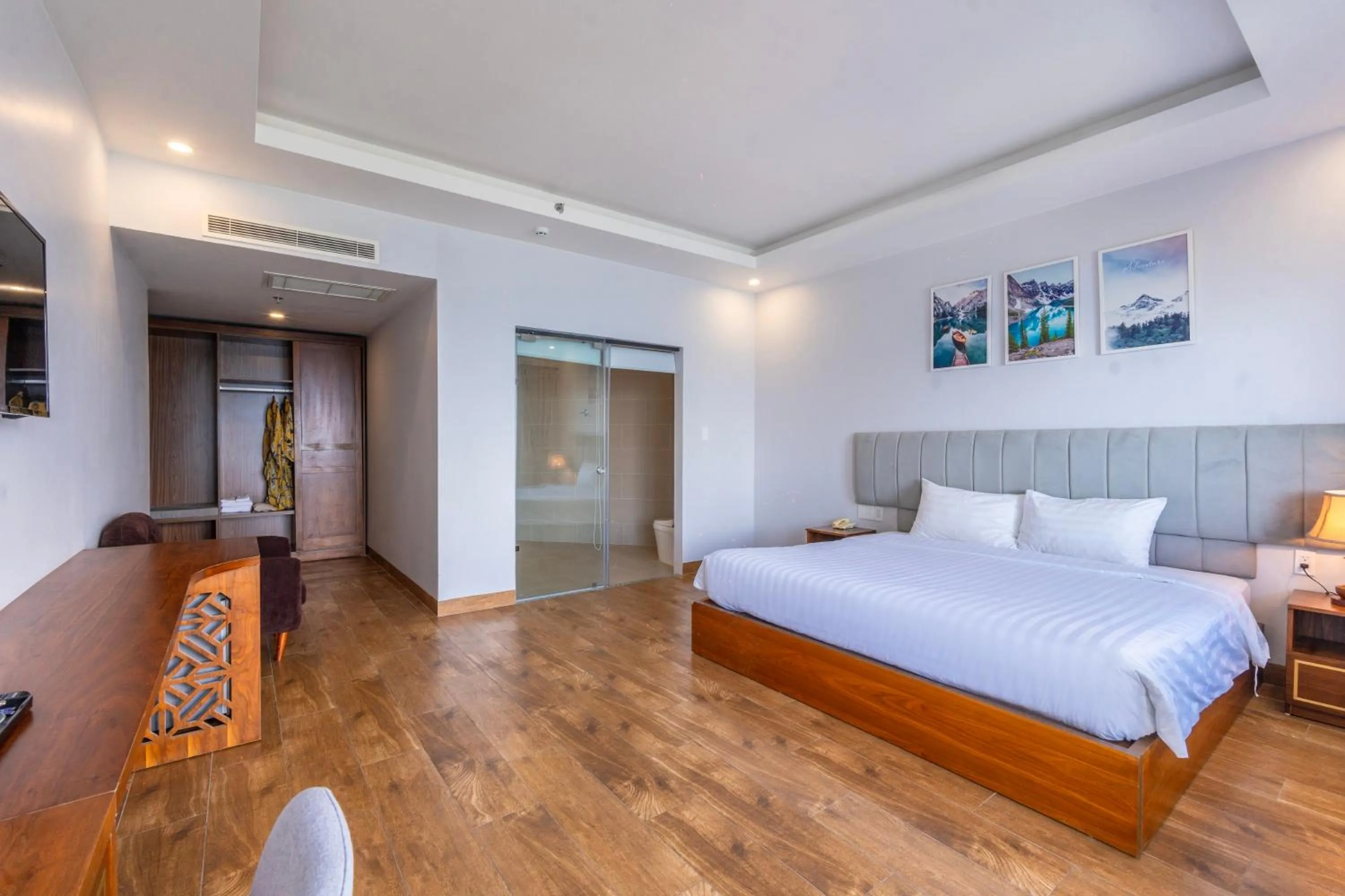Bed in Maris Beach Hotel Phu Quoc