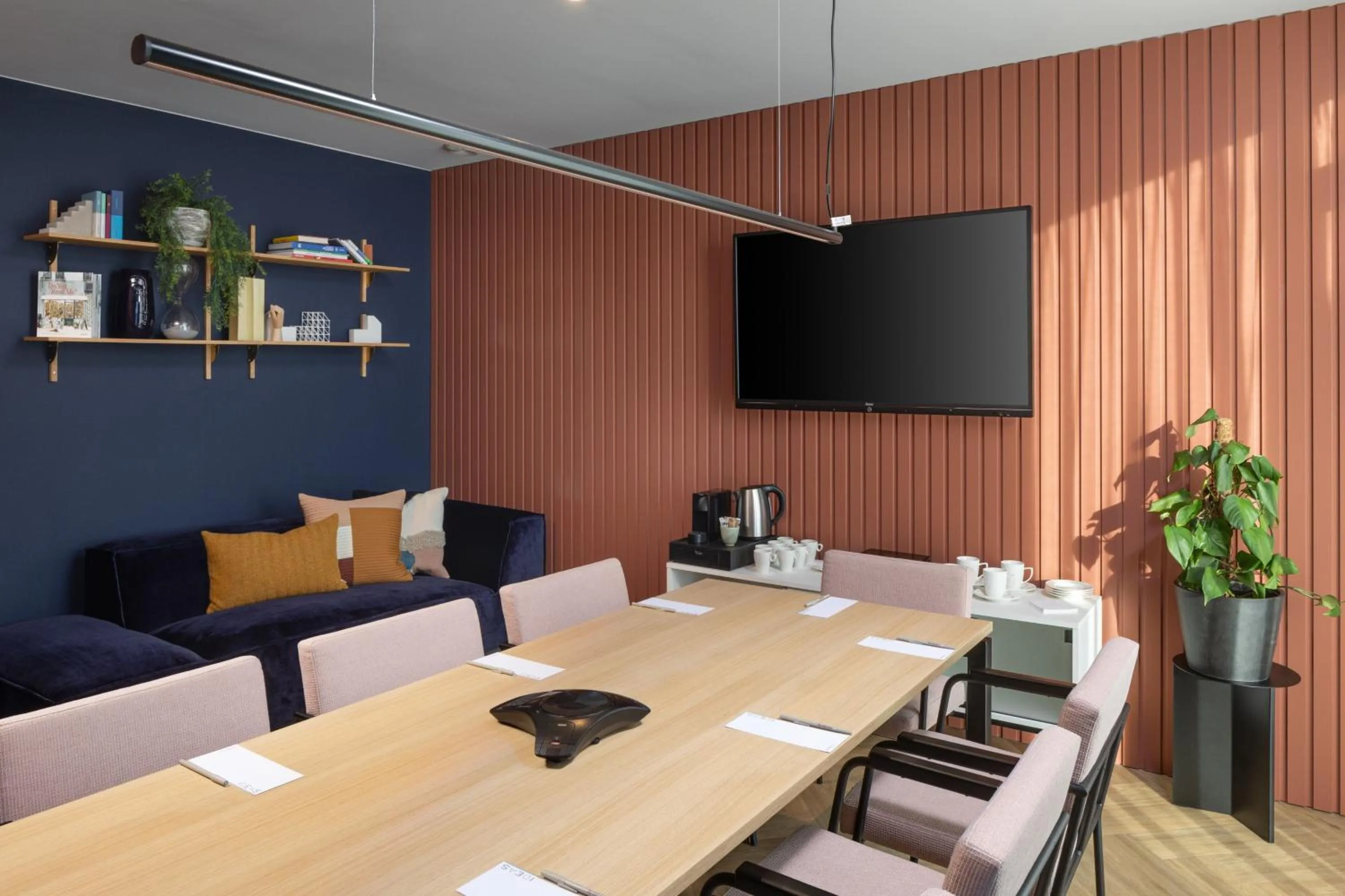 Meeting/conference room in Residence Inn by Marriott Brussels Airport