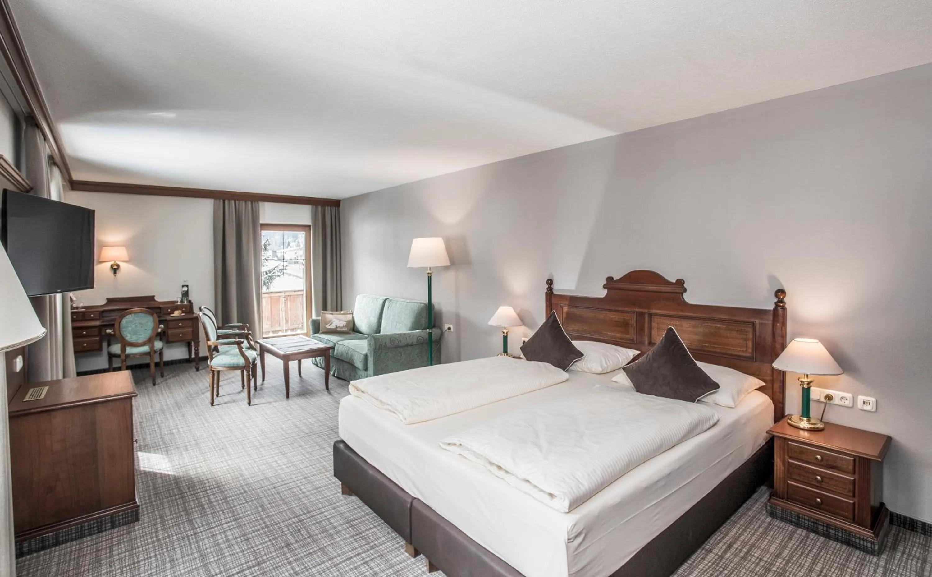 Photo of the whole room, Bed in Hotel Elisabeth, 4 Sterne Superior