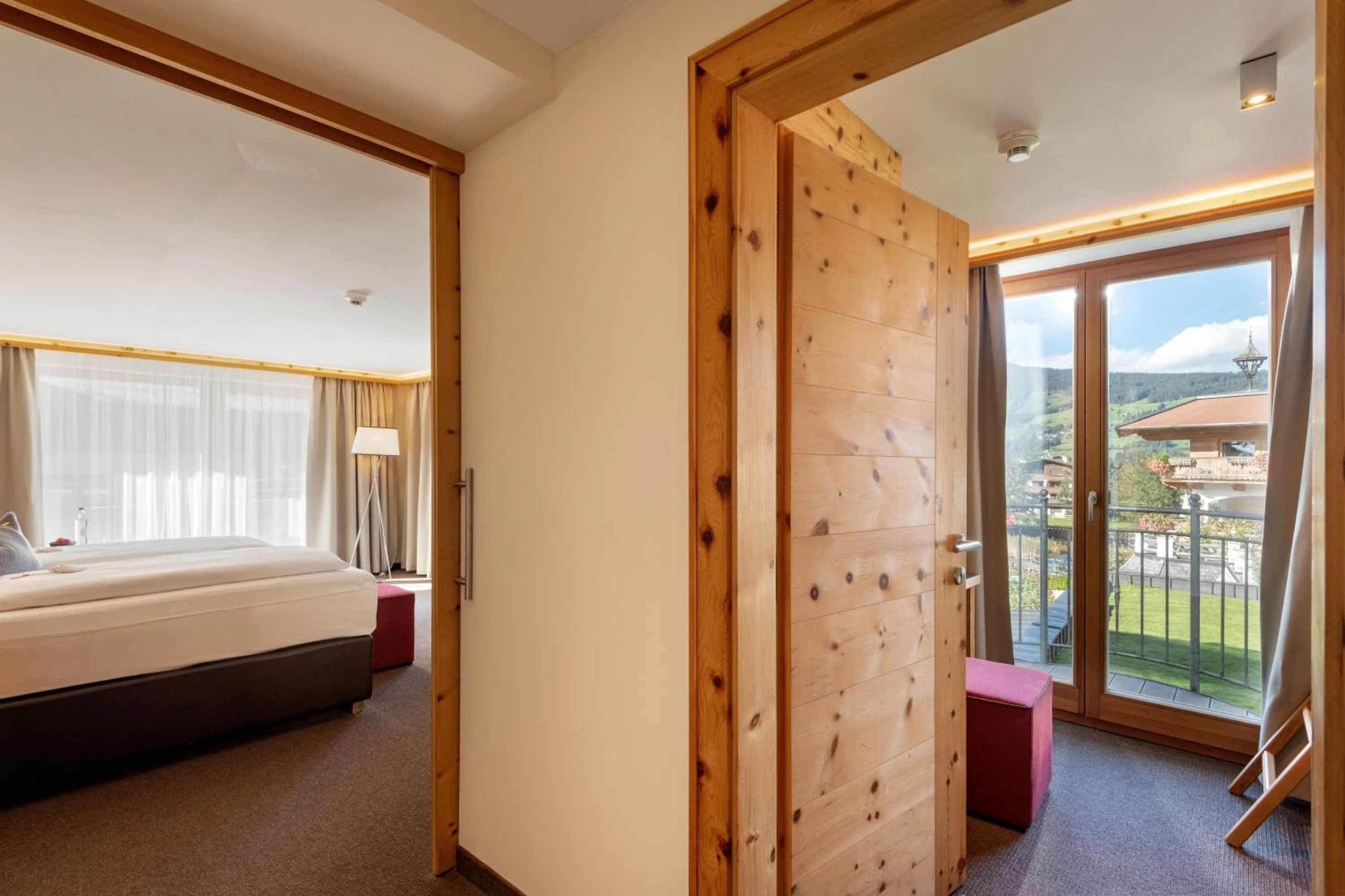 Photo of the whole room, Bed in Hotel Elisabeth, 4 Sterne Superior