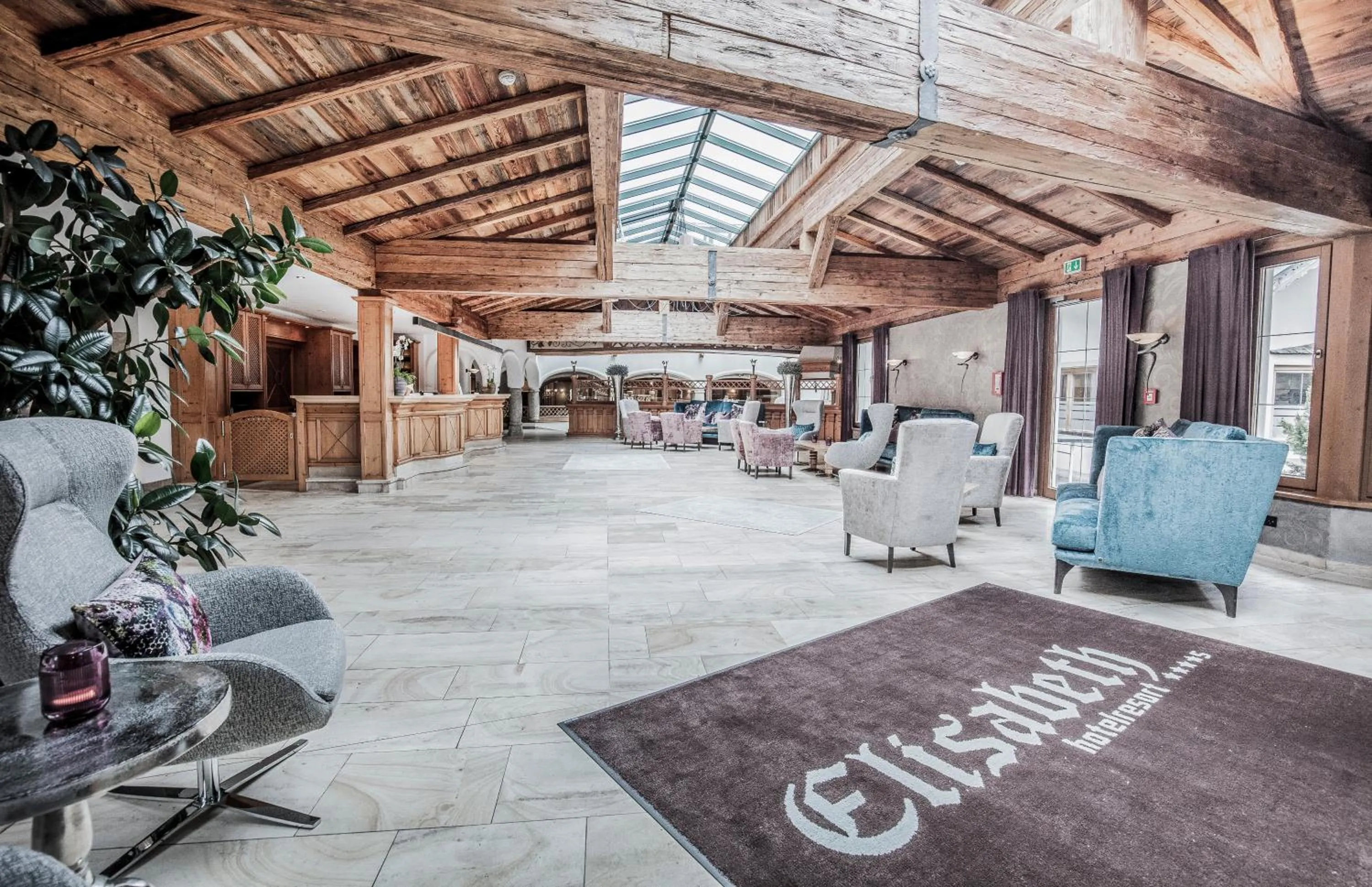 Lobby or reception in Hotel Elisabeth, 4 Sterne Superior