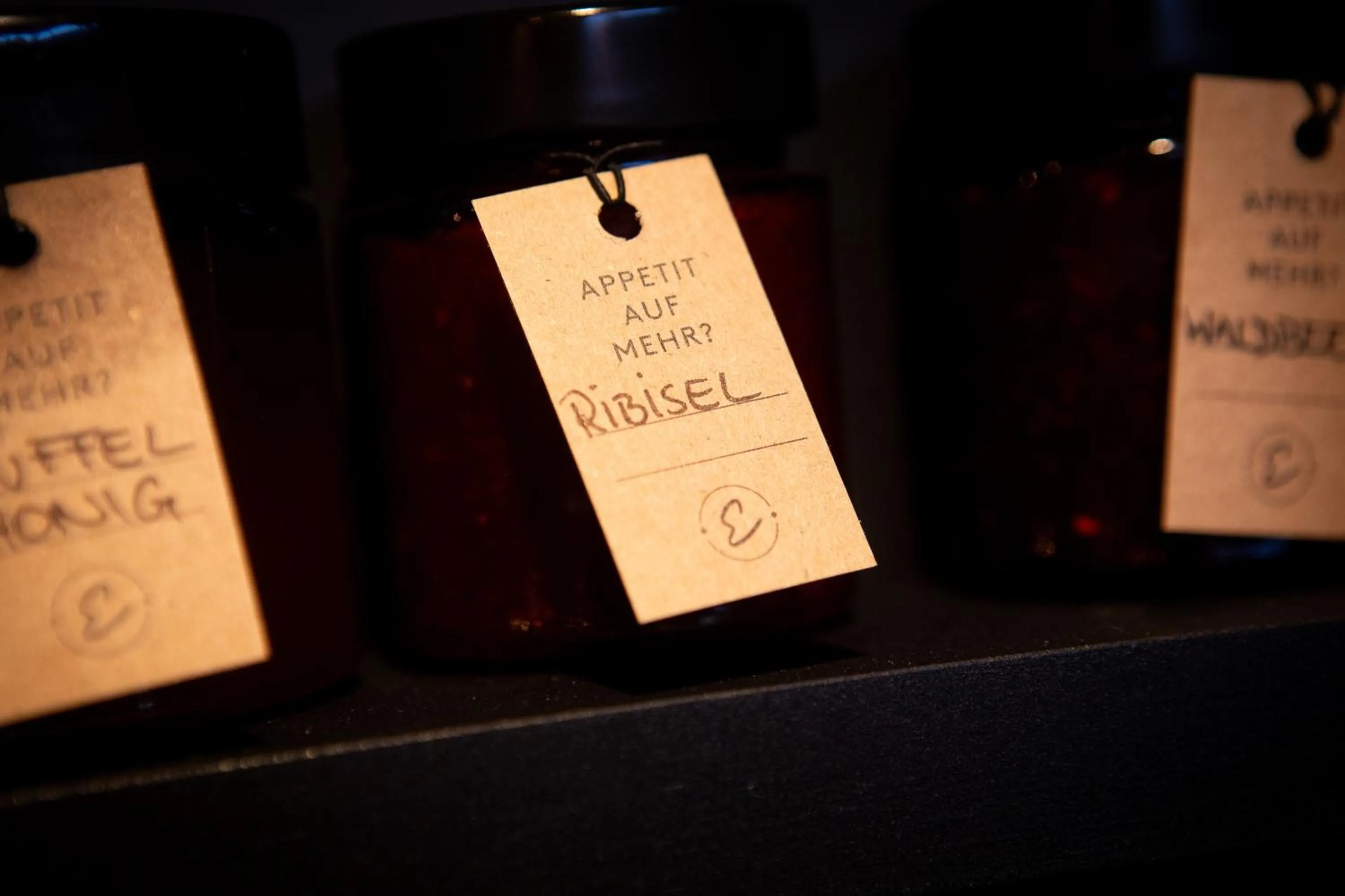 Logo/Certificate/Sign in Hotel Elisabeth, 4 Sterne Superior