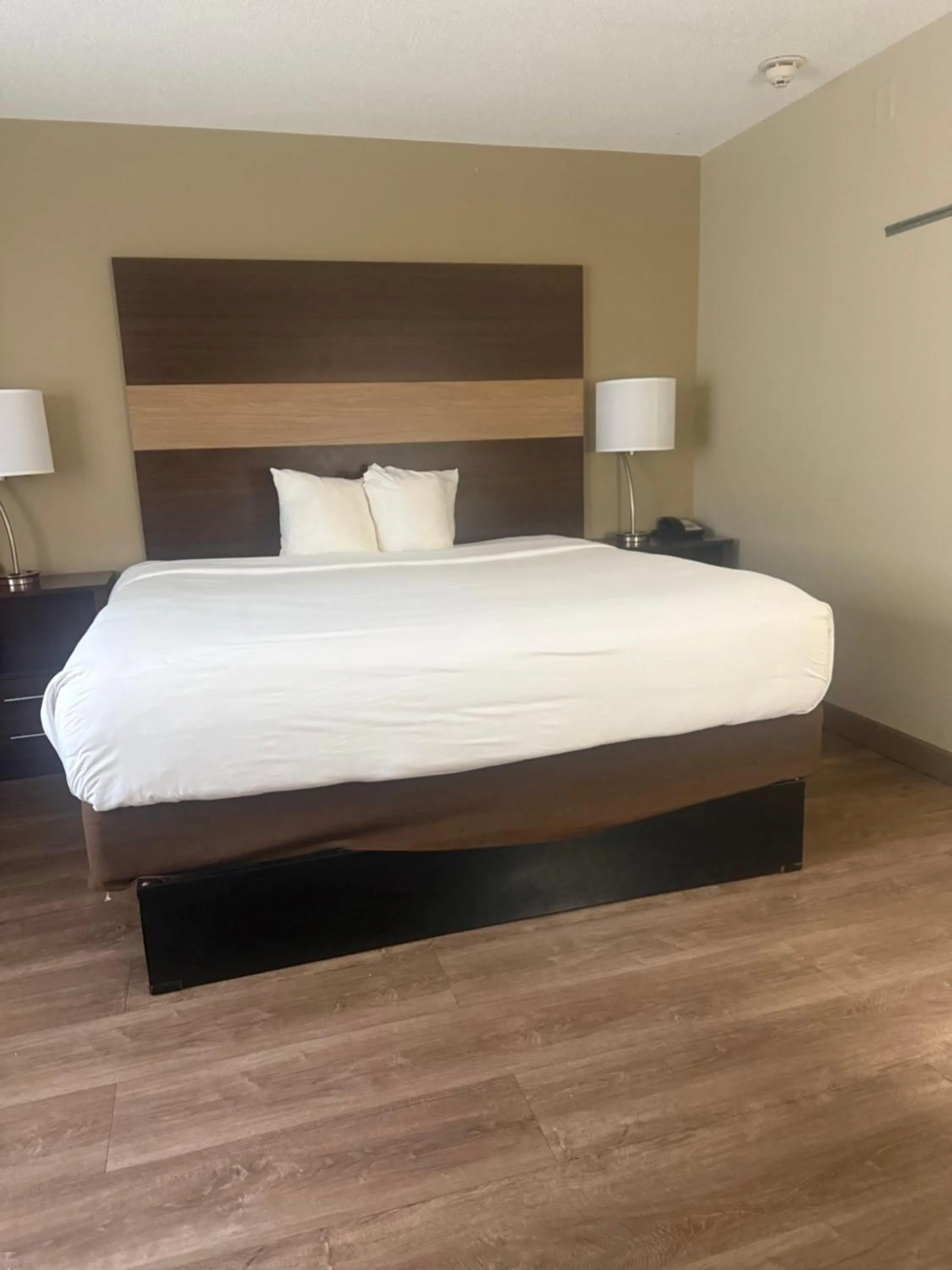 Bed in MainStay Suites Columbus near Fort Benning