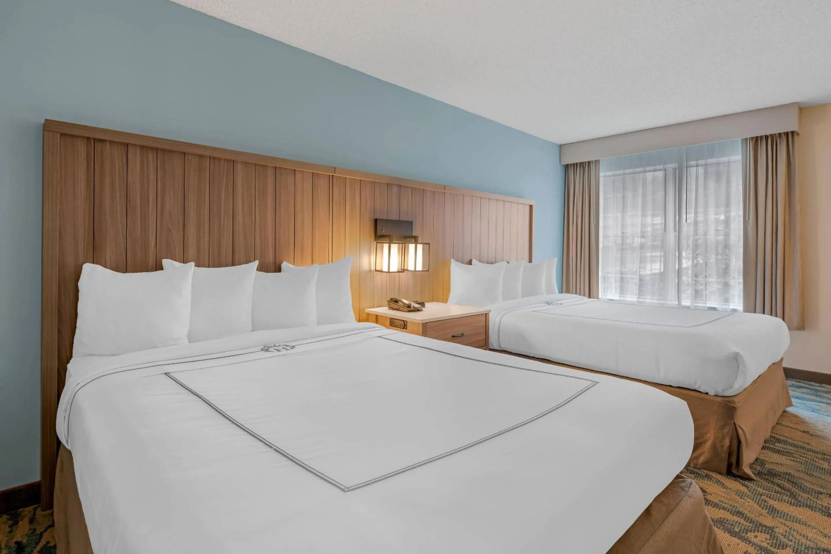 Bedroom, Bed in Heidel House Hotel and Conference Center, an Ascend Collection Hotel