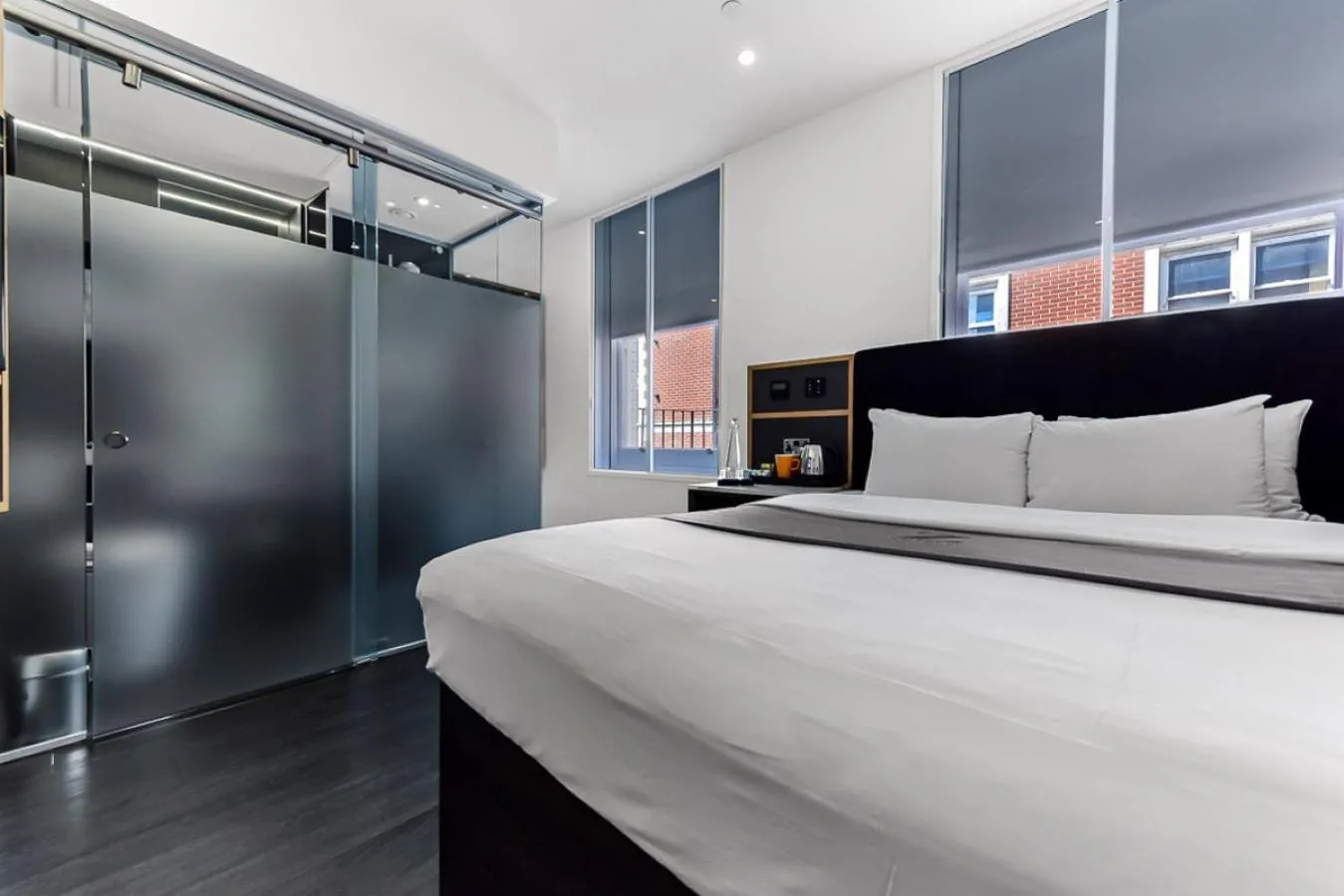 Bed in The Z Hotel Strand