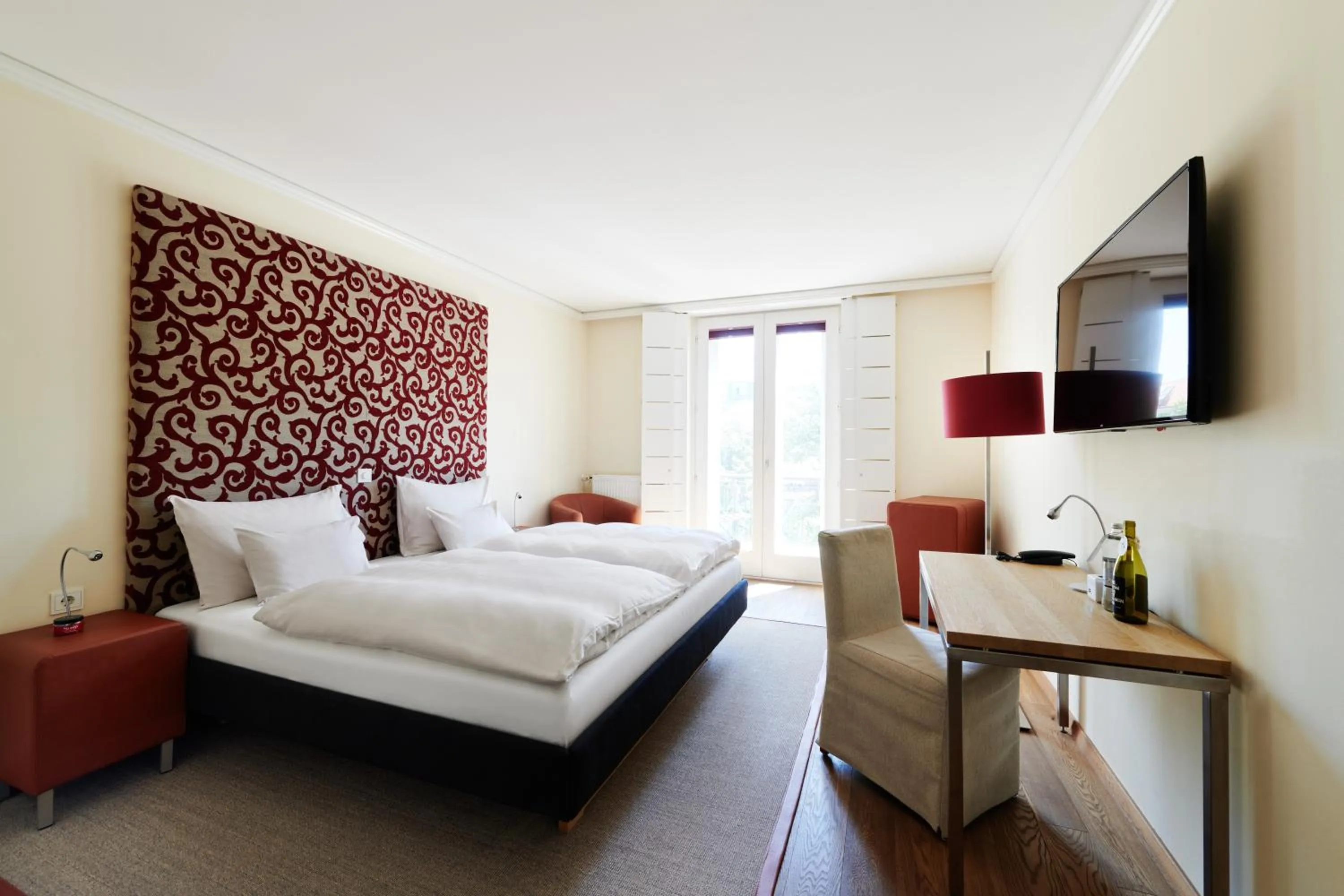 Bed in Hotel Weitzer Graz - Centre of Graz