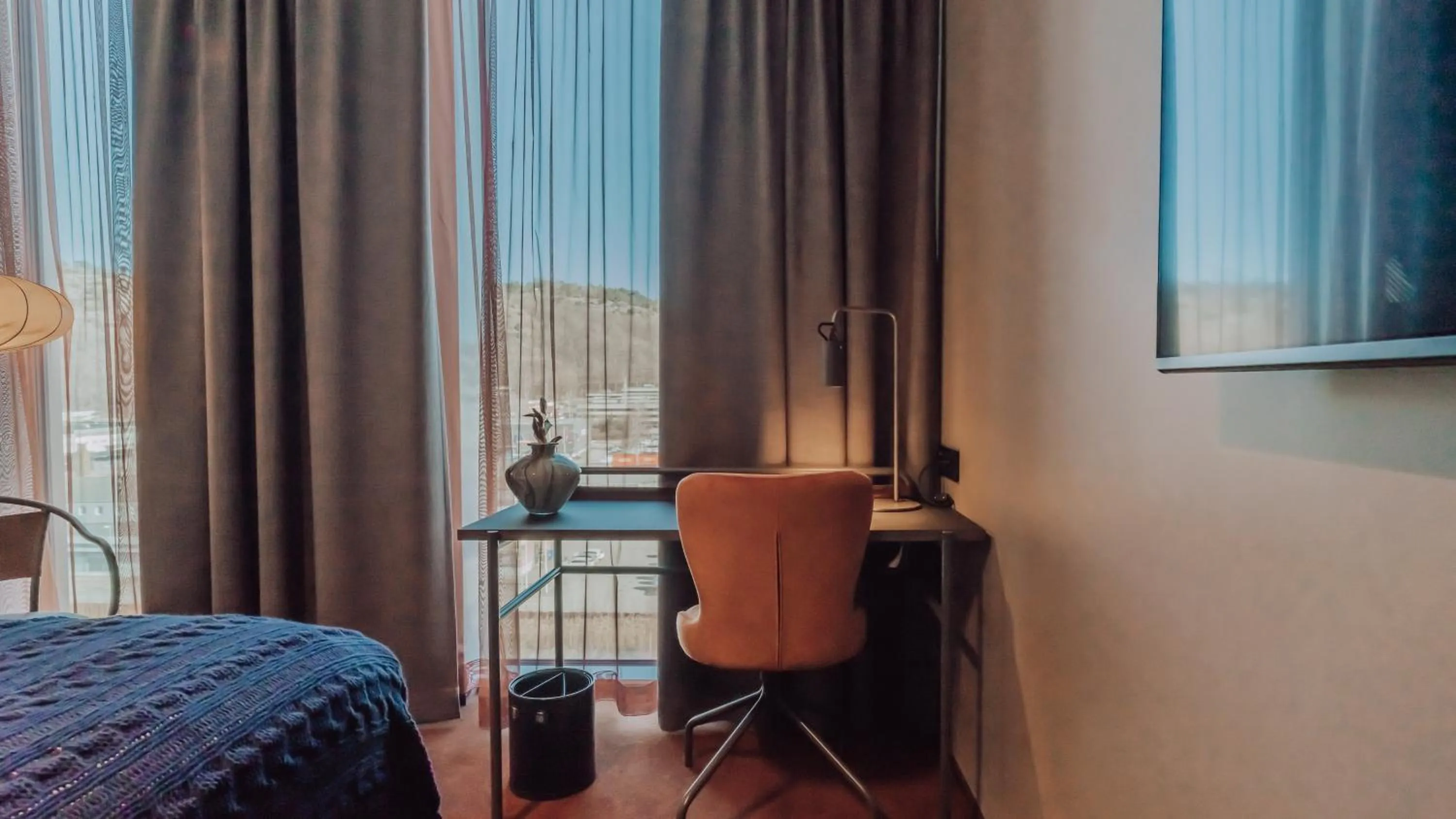 Bedroom, Bed in Quality Hotel The Weaver