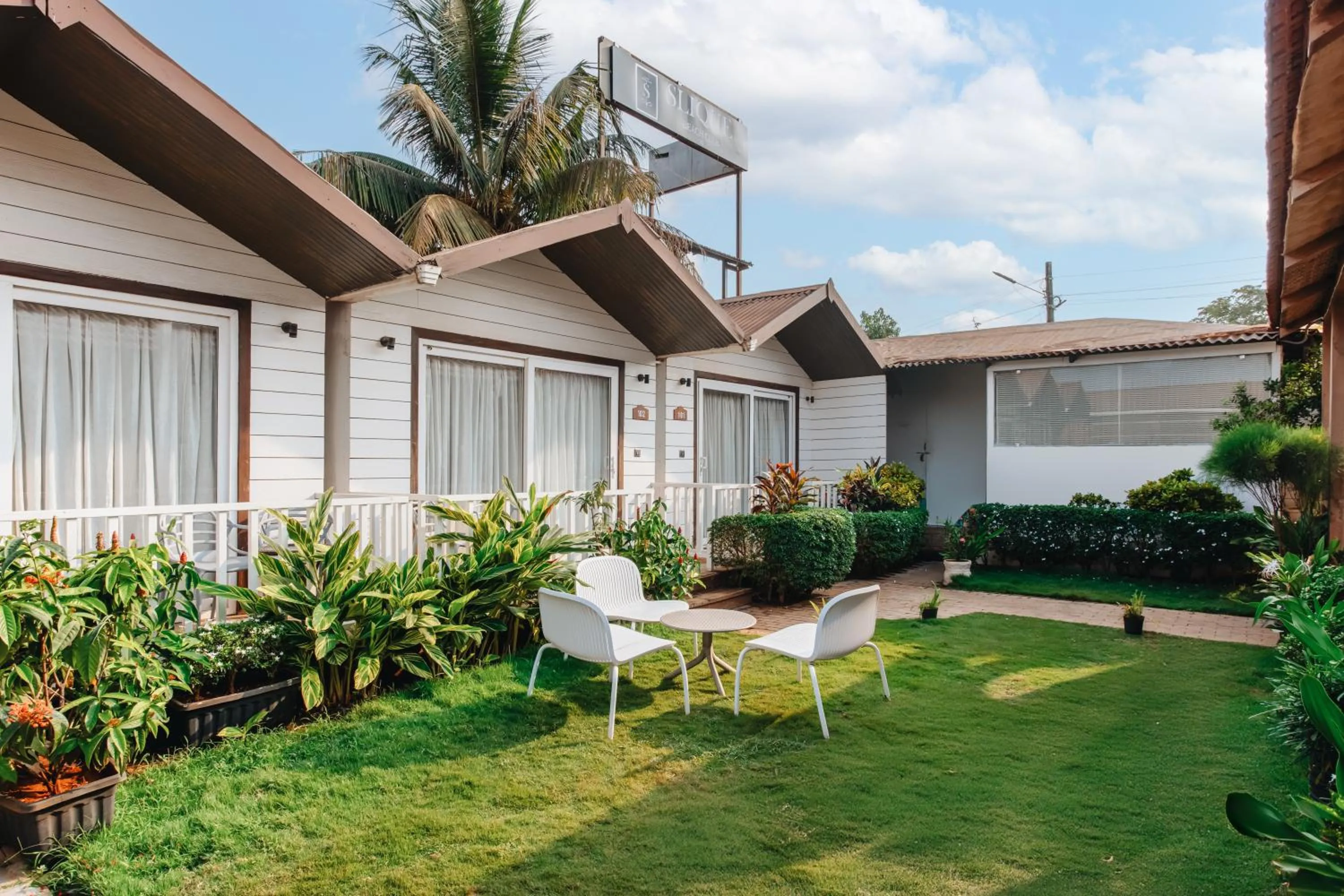 Garden view in Stone Wood Beach Resort, Vagator