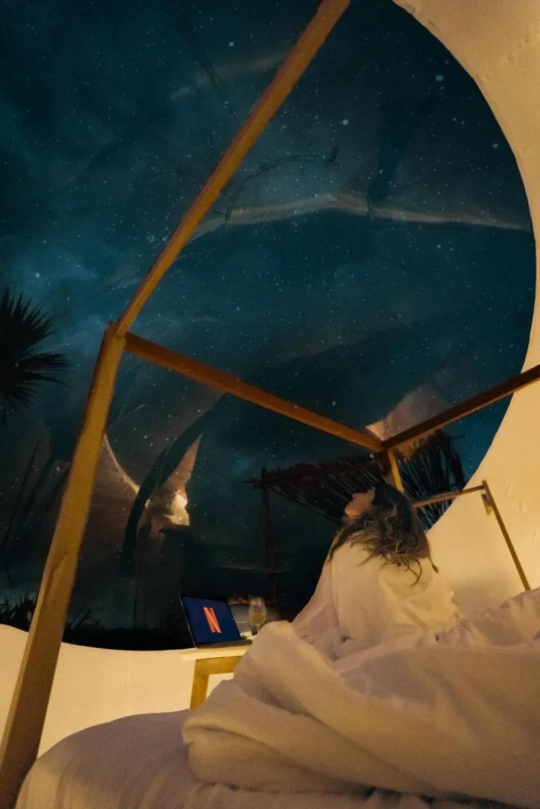 Deluxe Double Room with Bath in Green Land Bubble Glamping Deluxe Double Room with Bath in Green Land Bubble Glamping