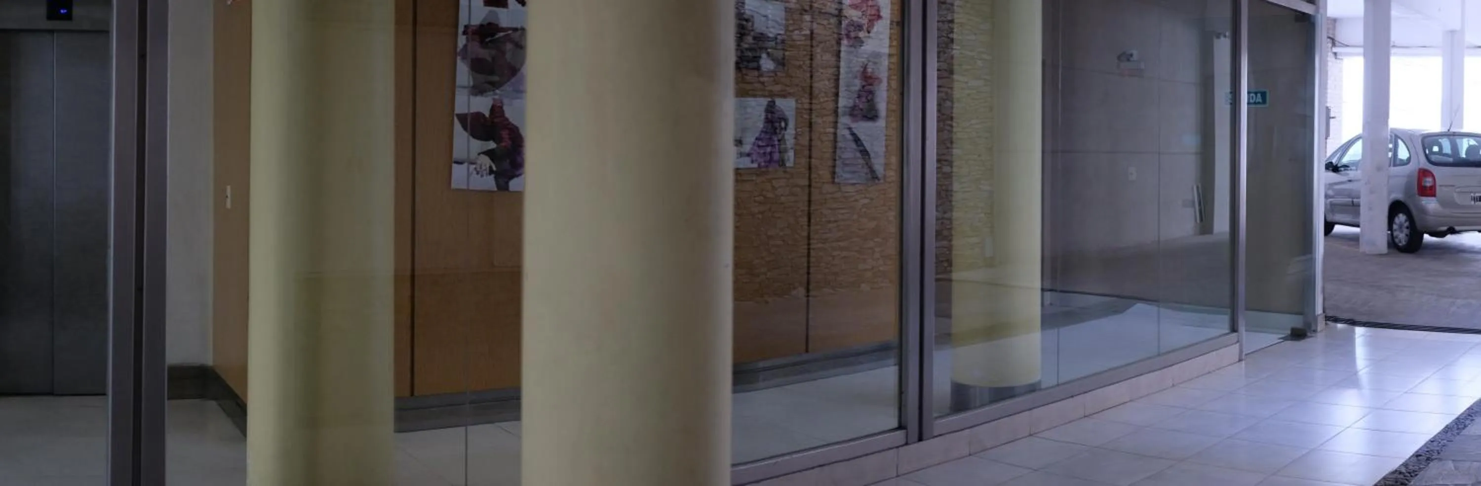 Parking in Arenales Suites