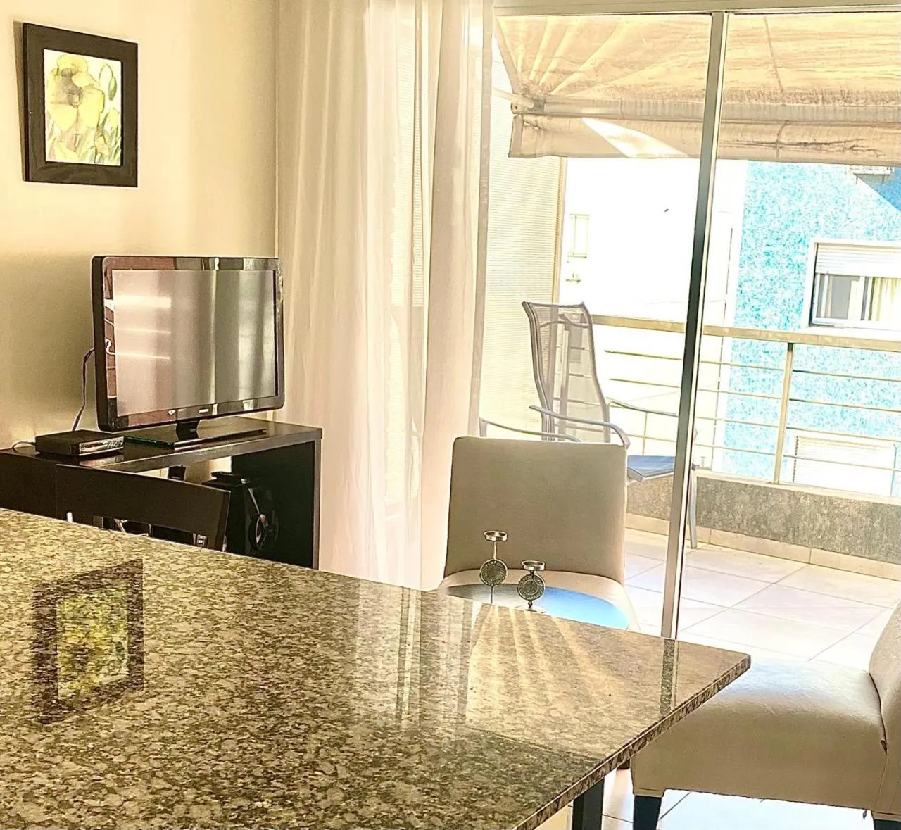 TV and multimedia in Arenales Suites