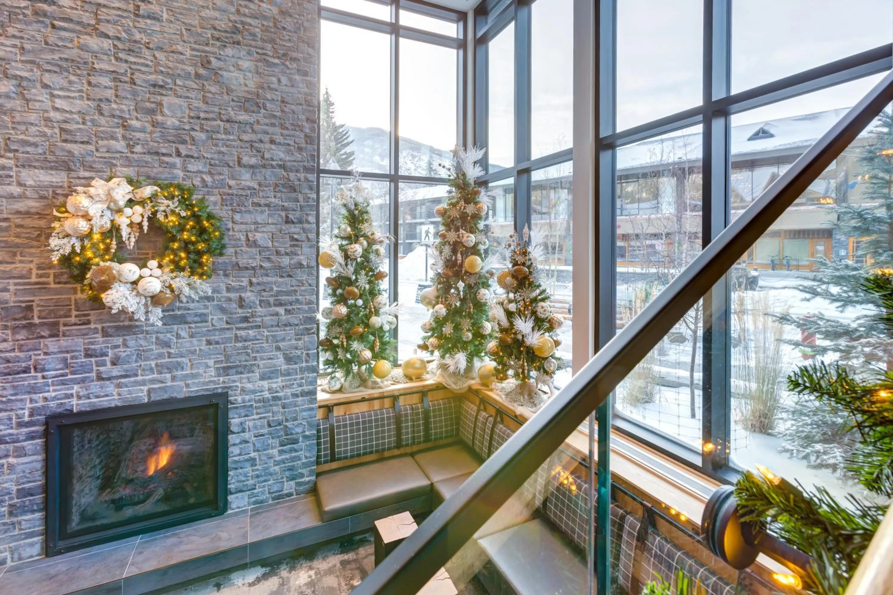 Lobby or reception in Peaks Hotel and Suites