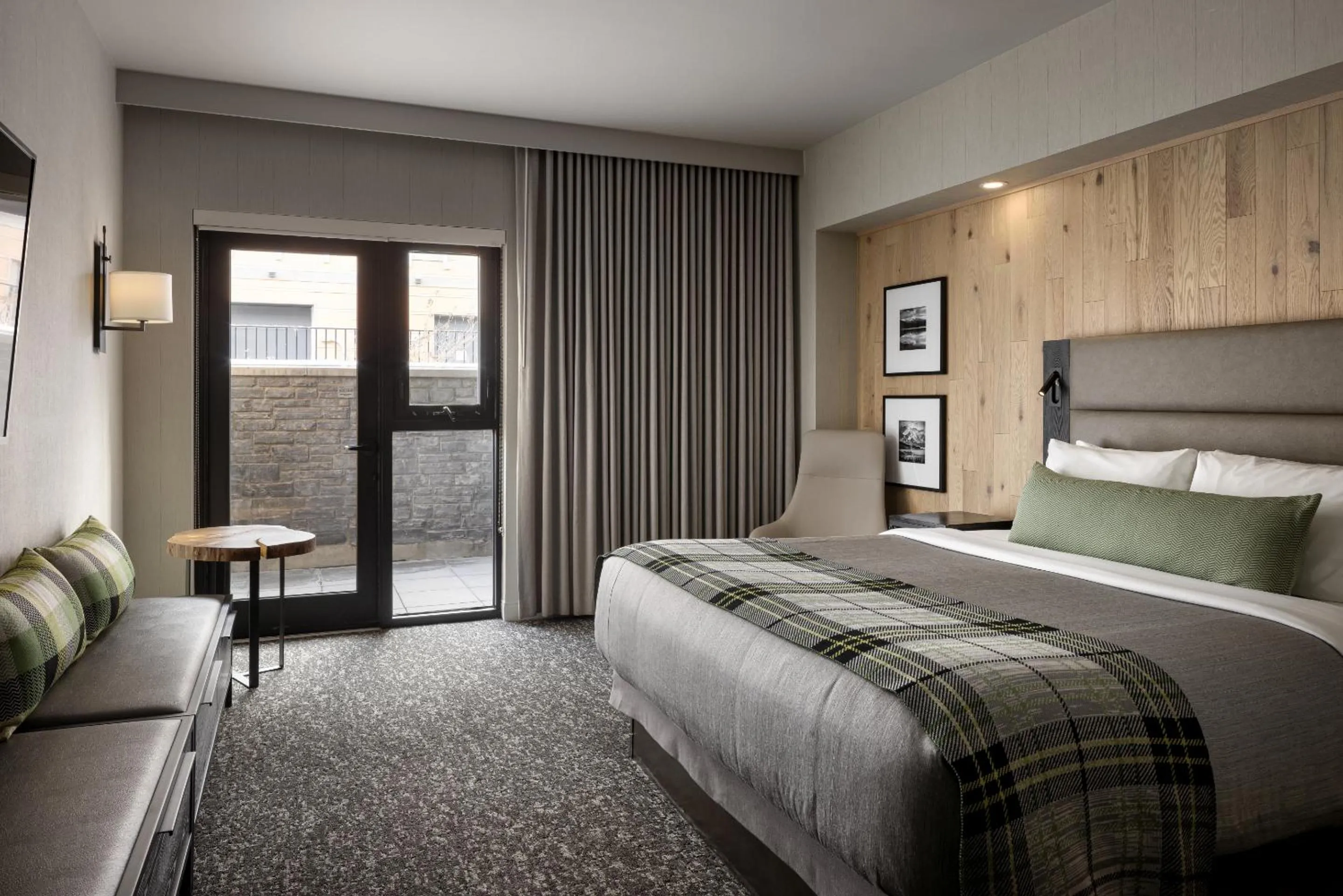 Bed in Peaks Hotel and Suites