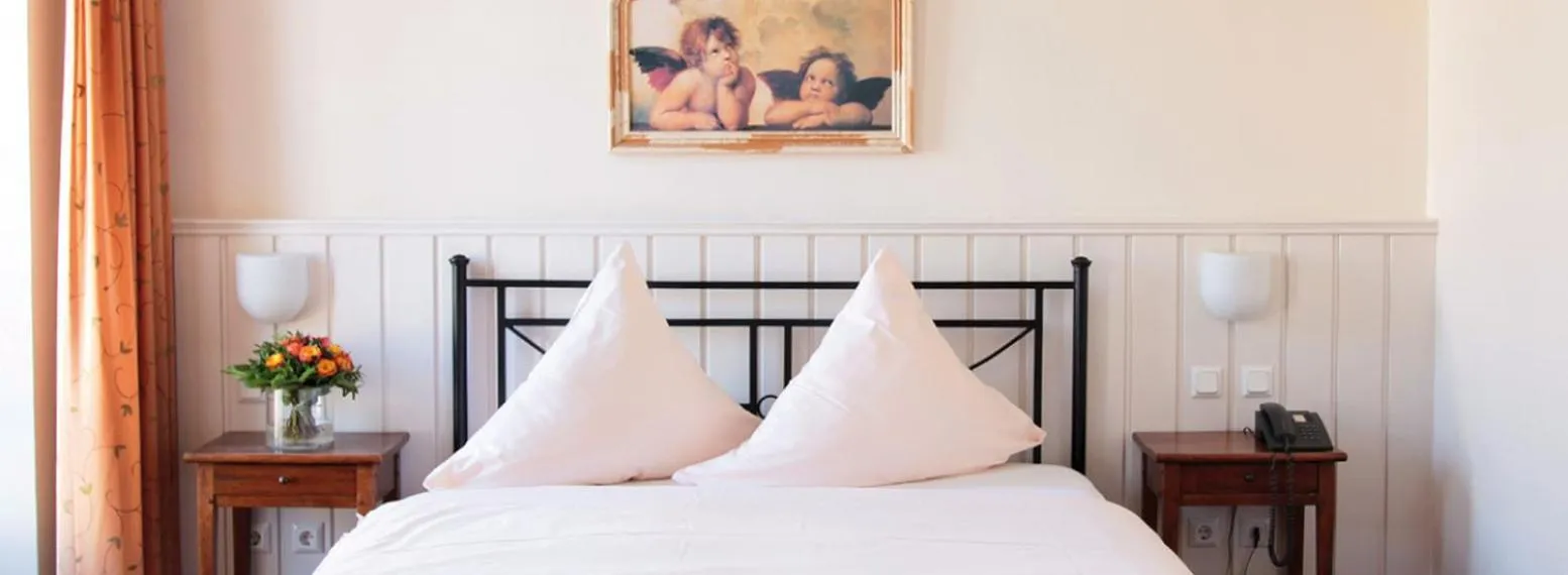 Bedroom, Bed in Hotel Goldener Stern