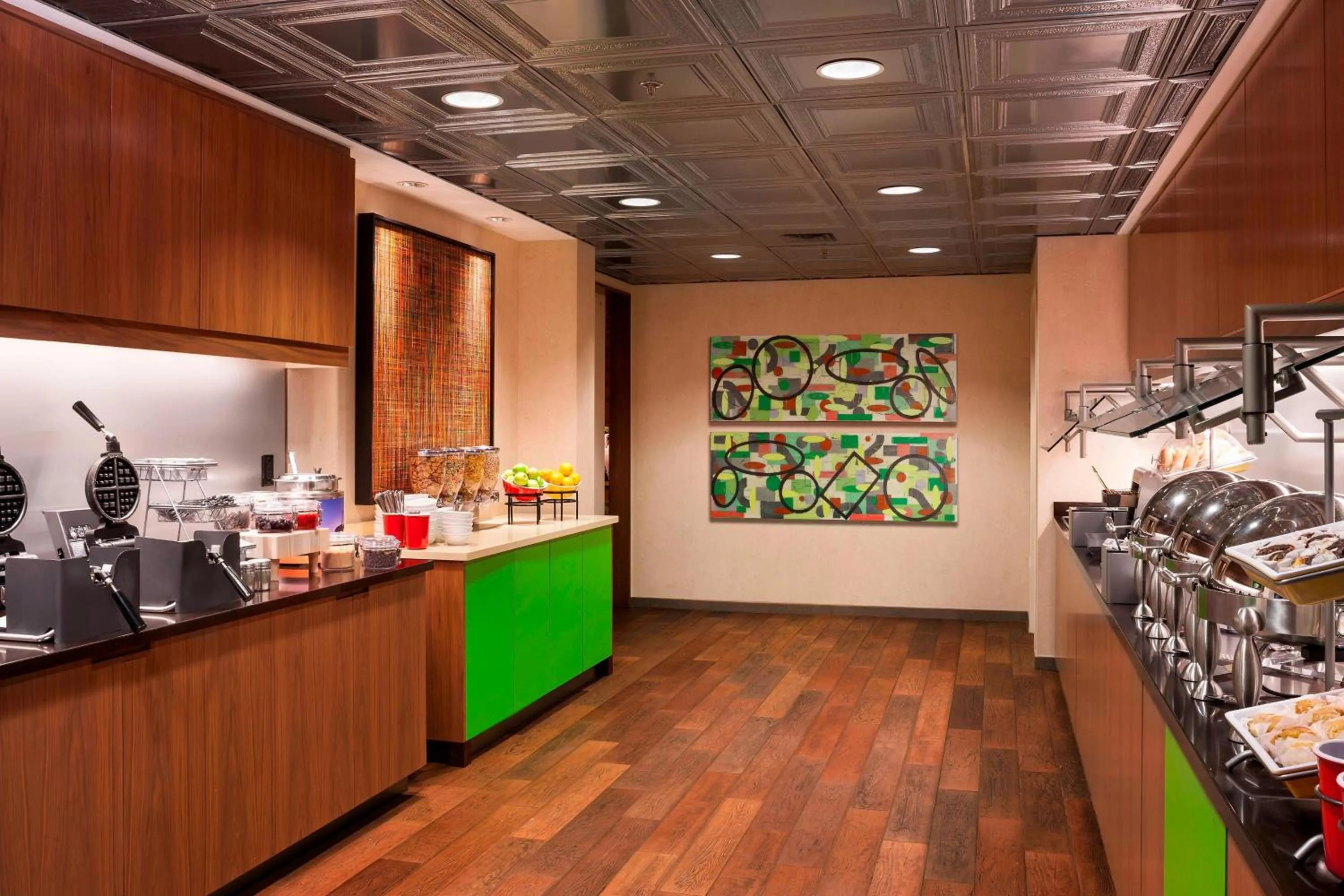 Breakfast in Residence Inn by Marriott Boston Downtown Seaport