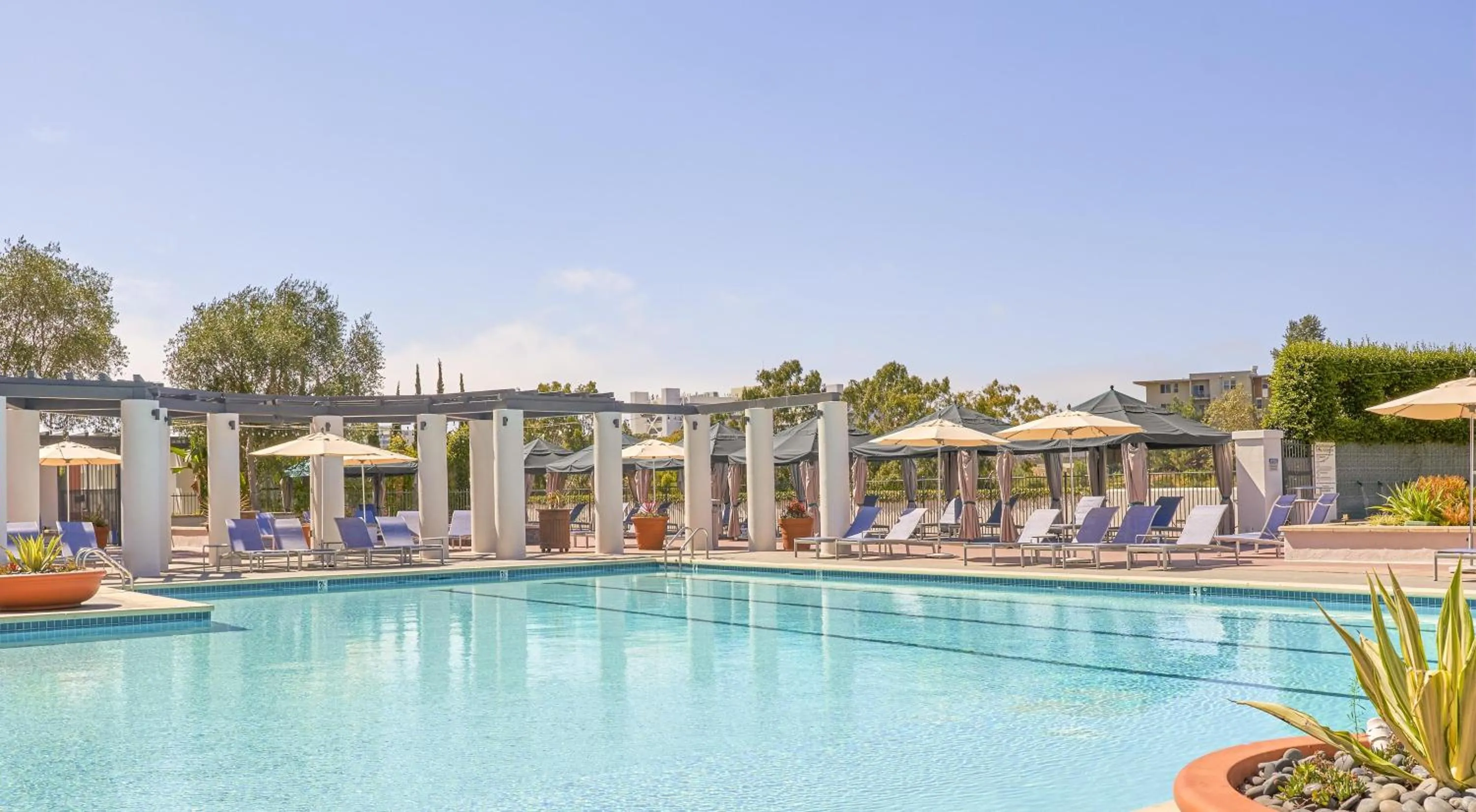 Swimming pool in Hyatt Regency La Jolla at Aventine