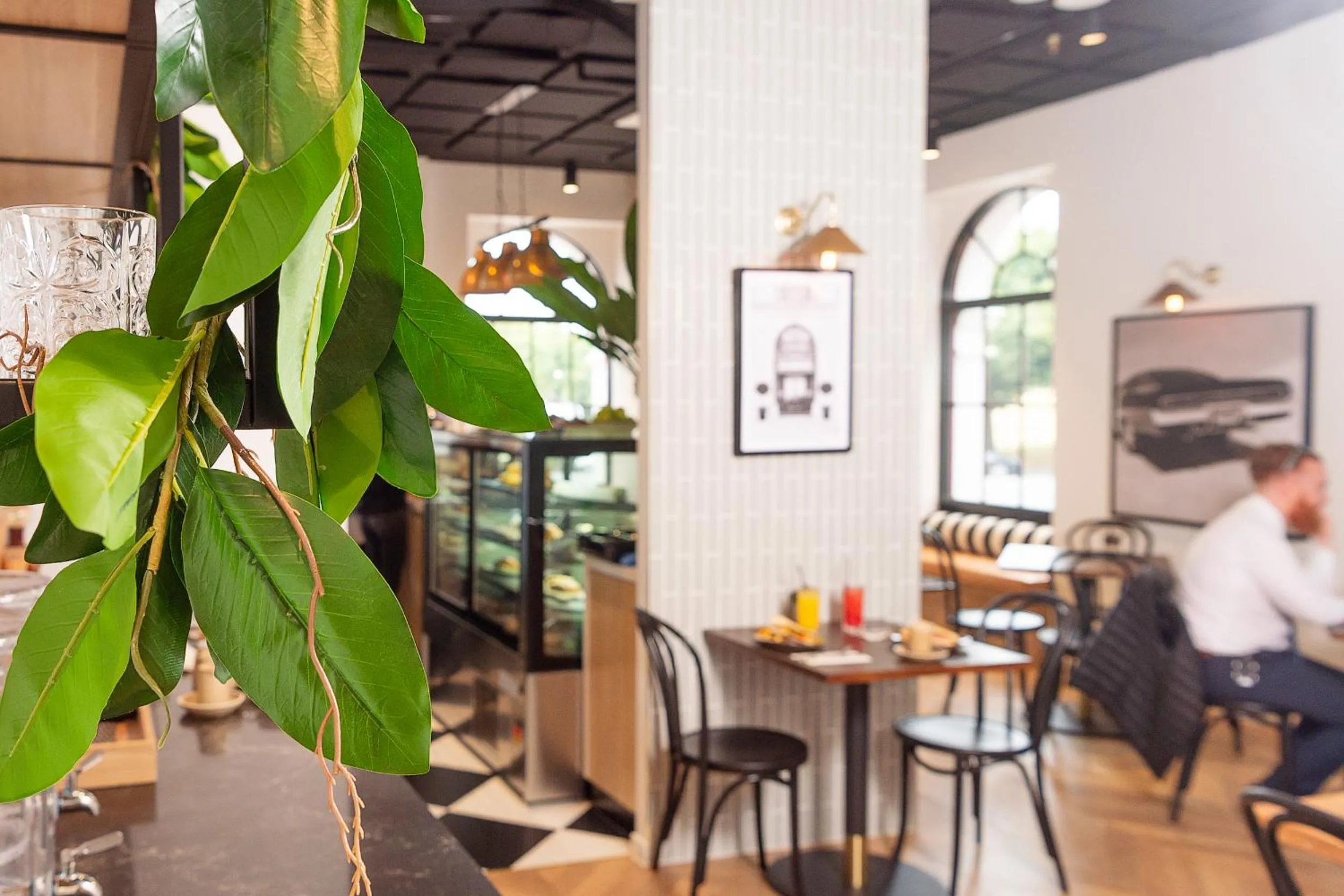 Restaurant/places to eat in Oaks R Suites Geelong