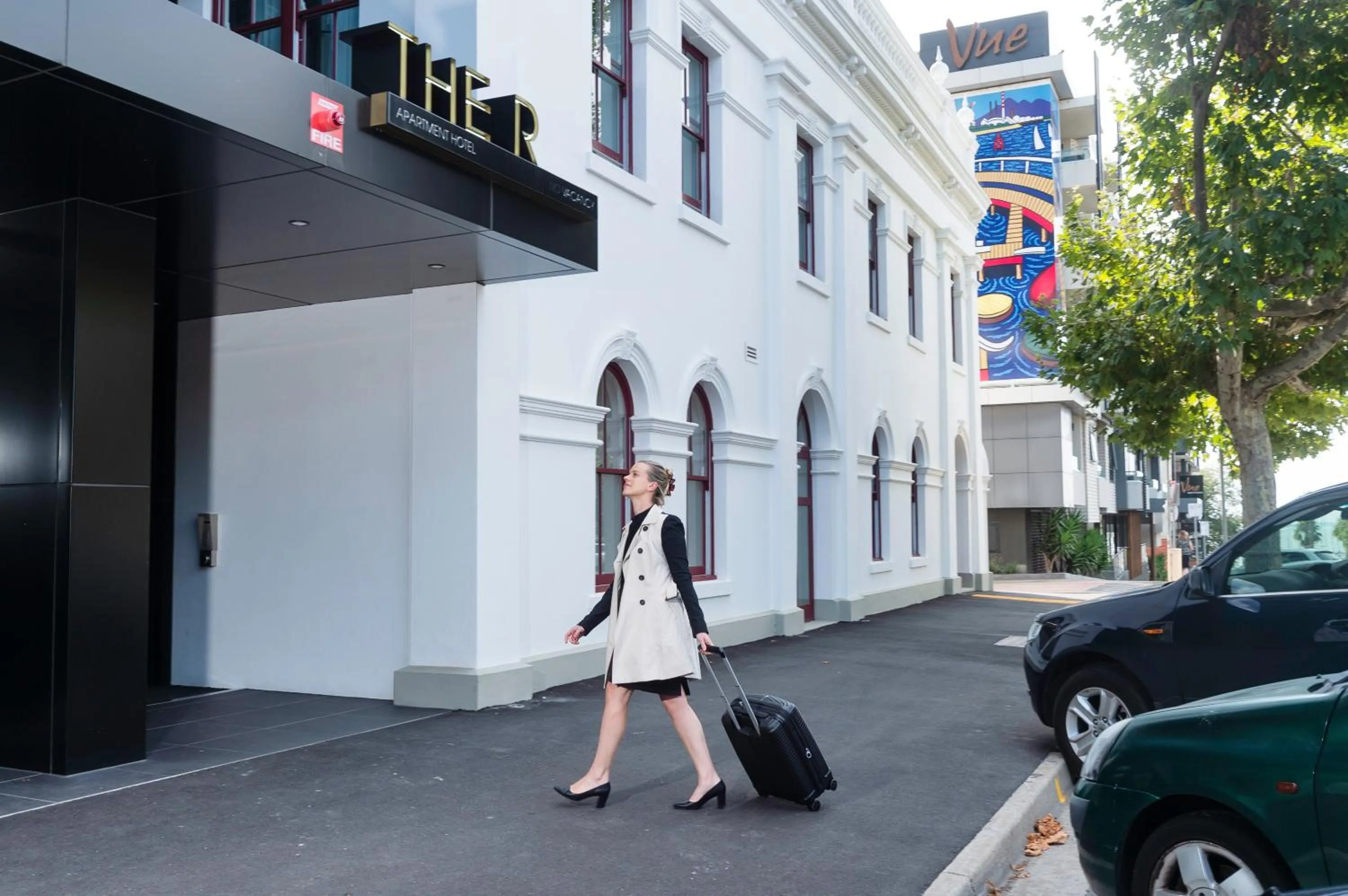 Property building in Oaks R Suites Geelong