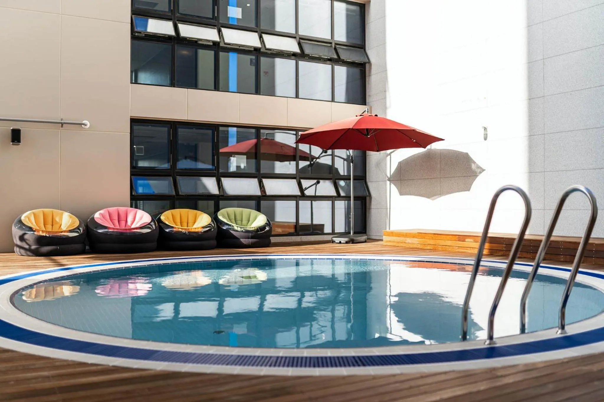 Swimming pool in Best Western Plus Jeonju