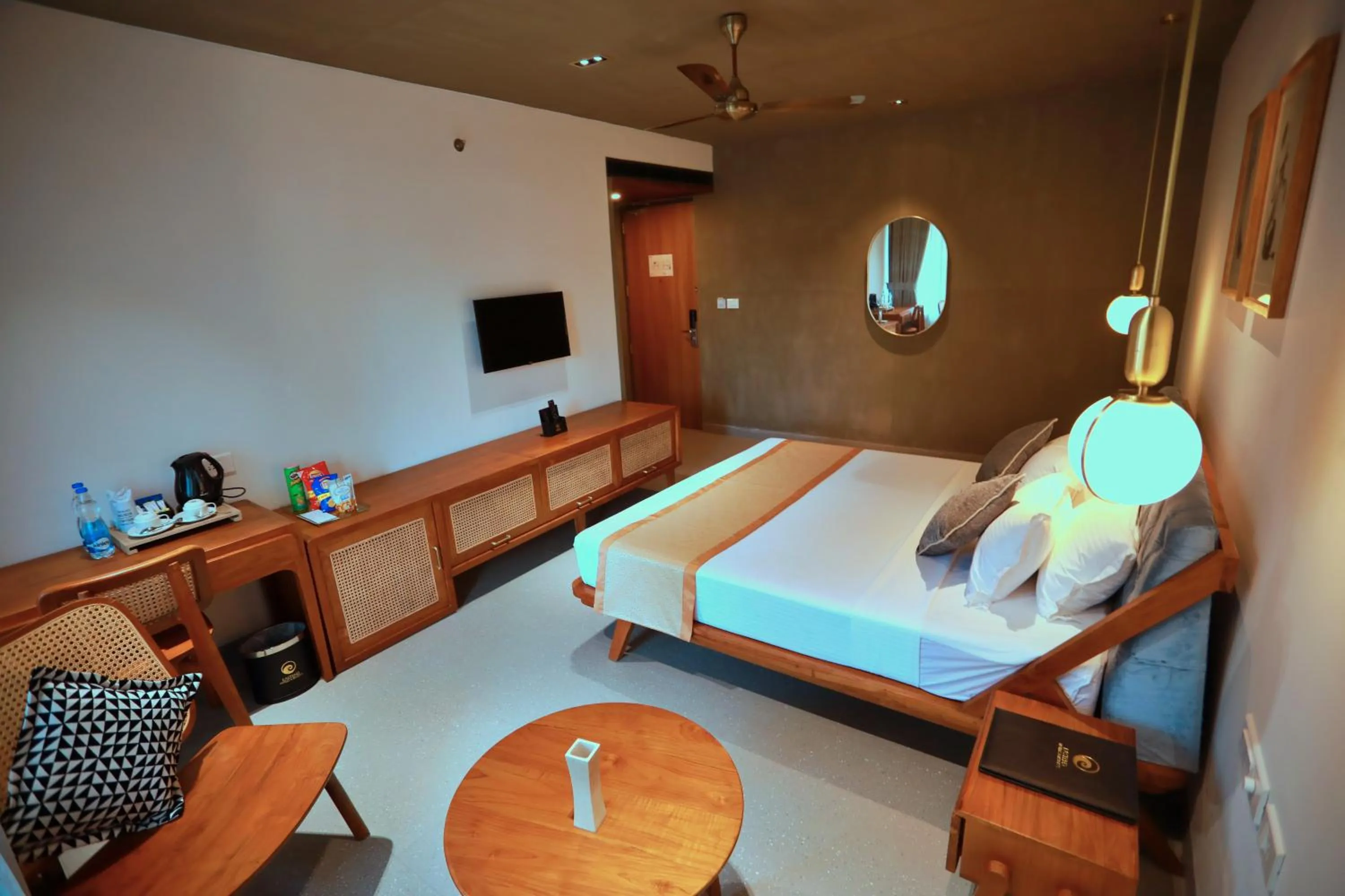 Photo of the whole room, Bed in E.05 City Inn