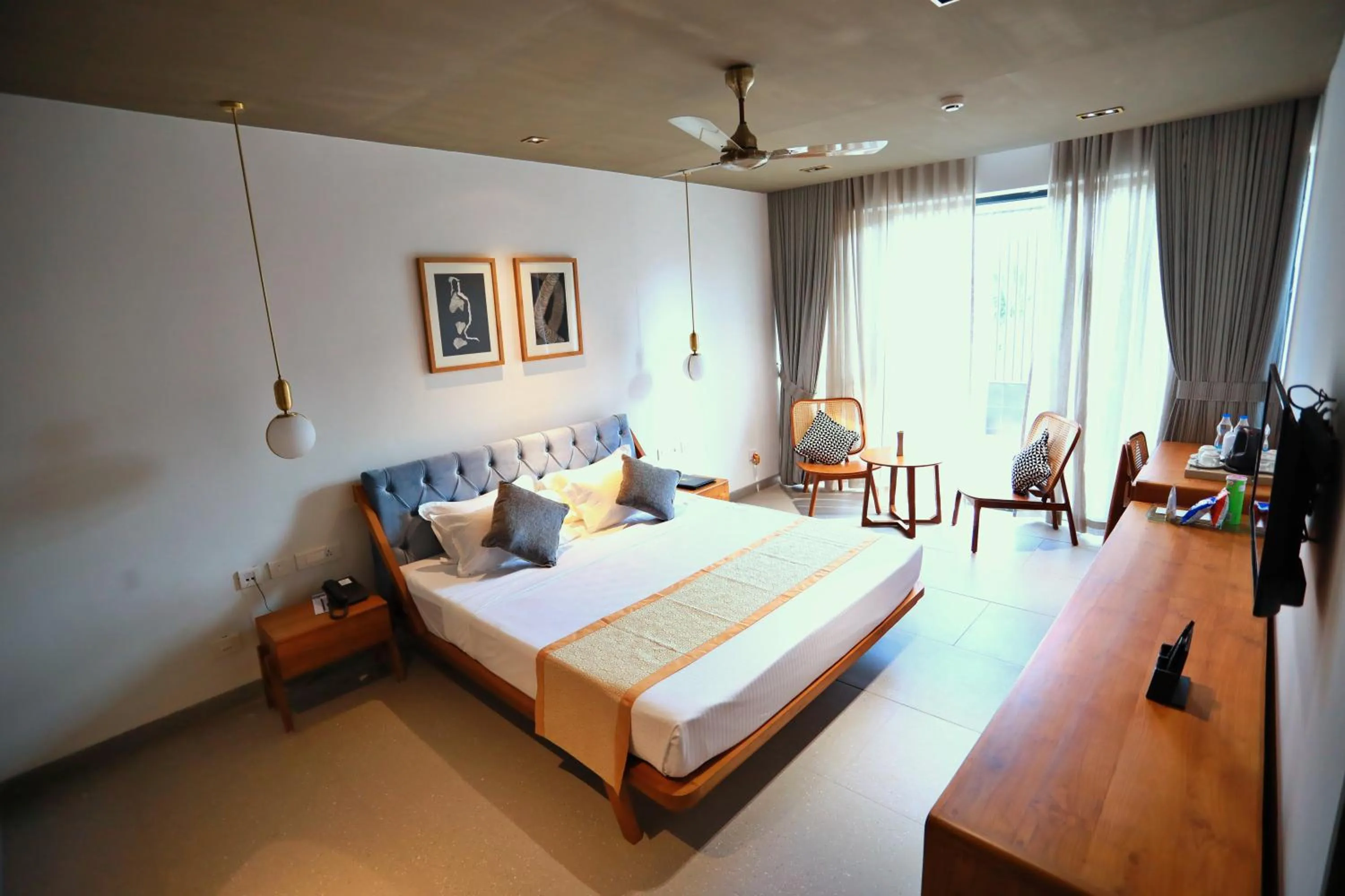 Patio, Bed in E.05 City Inn