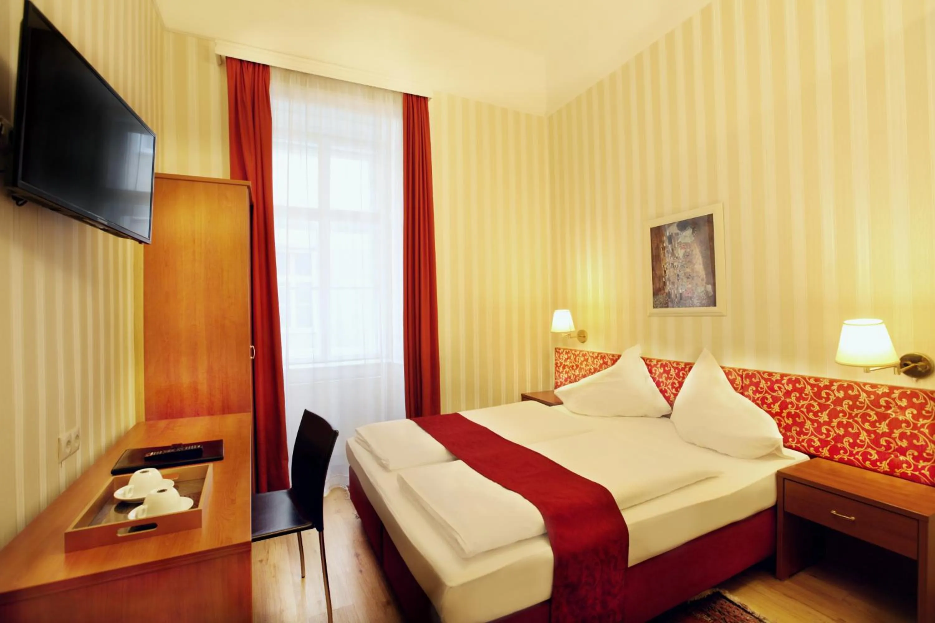 Bed in HPA Hotel Andreas